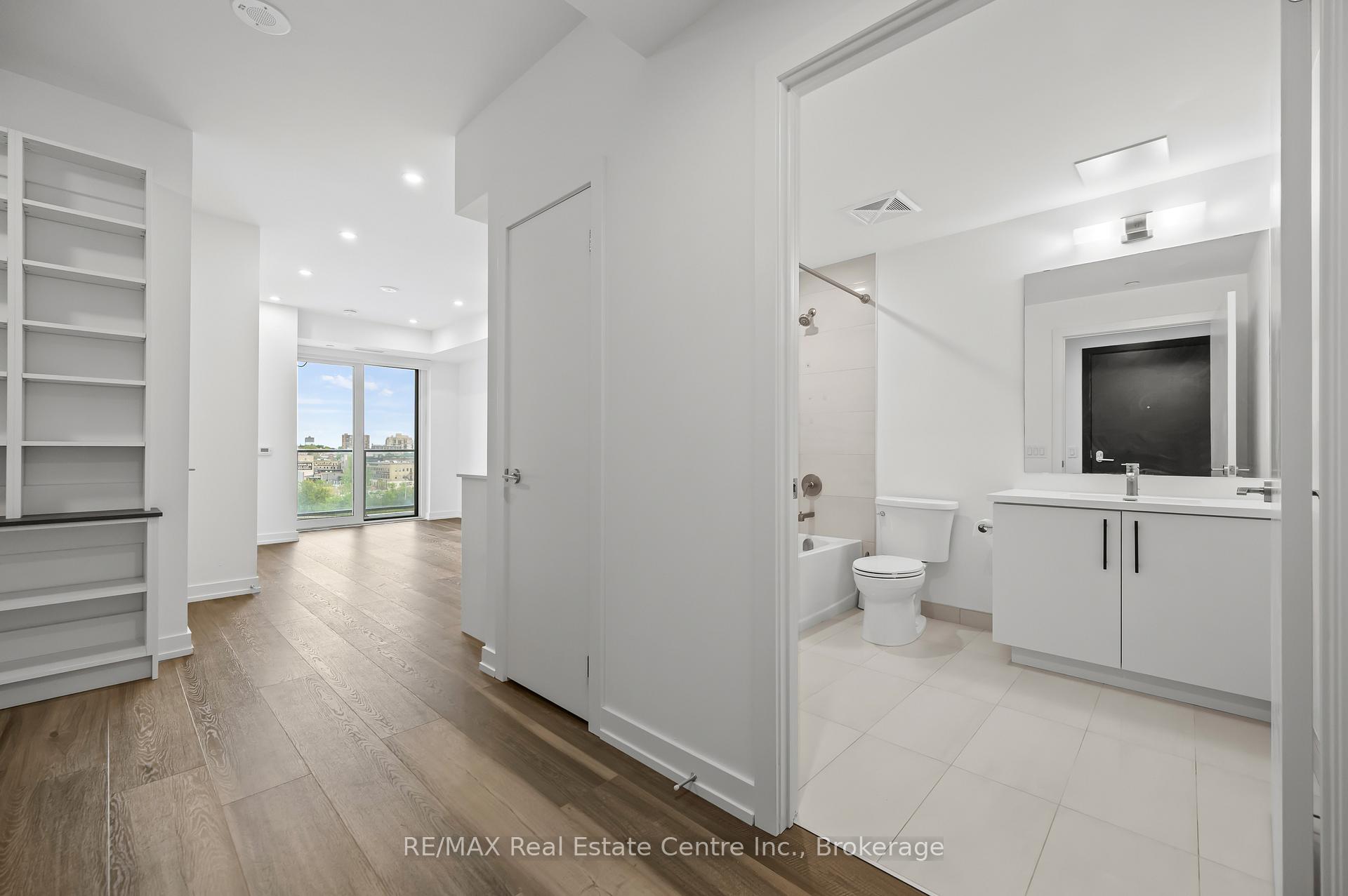 Photo 25 of Unit 414, 5 Wellington Street S, Kitchener — HOMEH