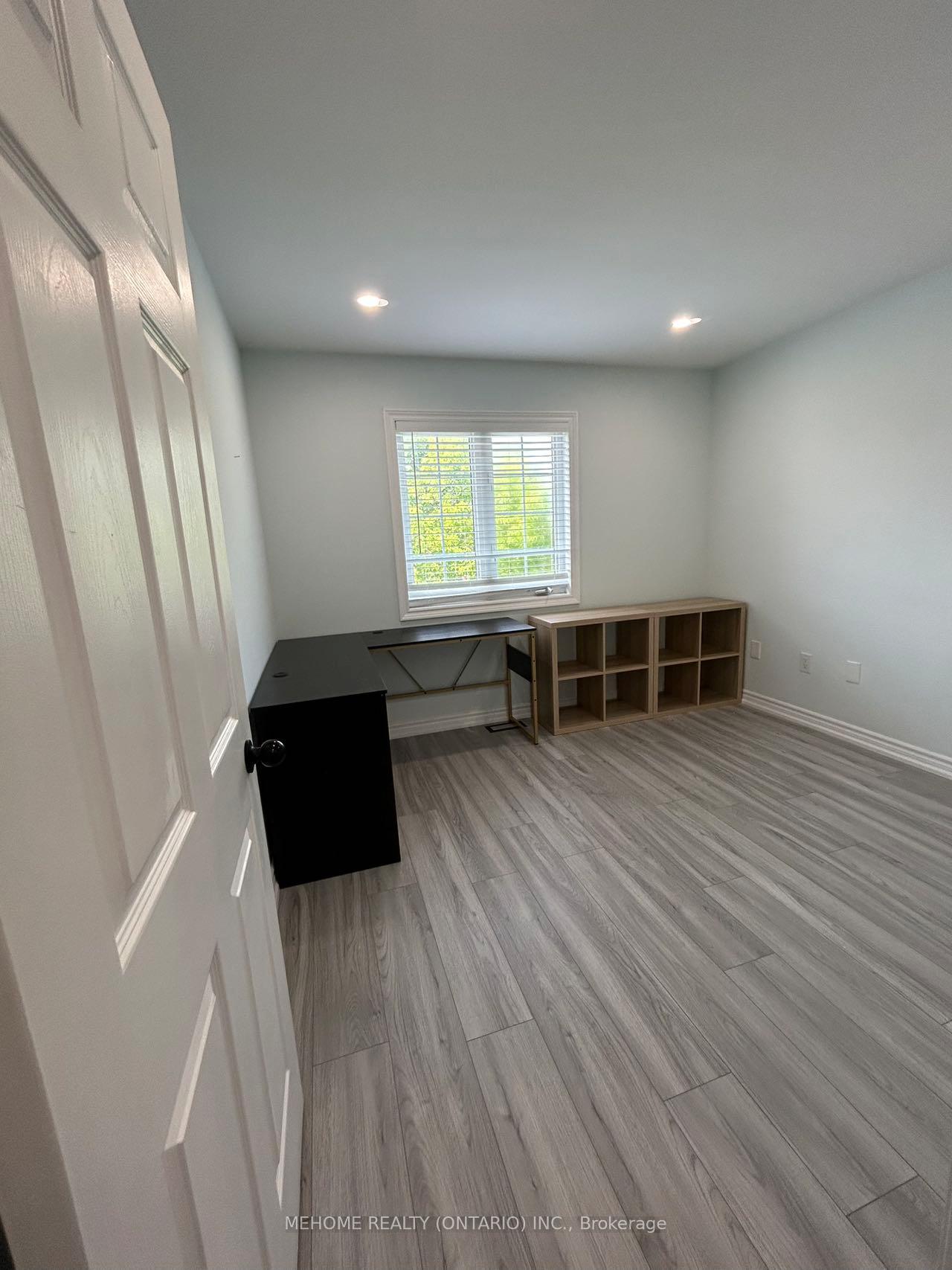 Photo 16 of Unit upper floors, 23 Pinecliff Avenue, Markham, Cornell — HOMEH