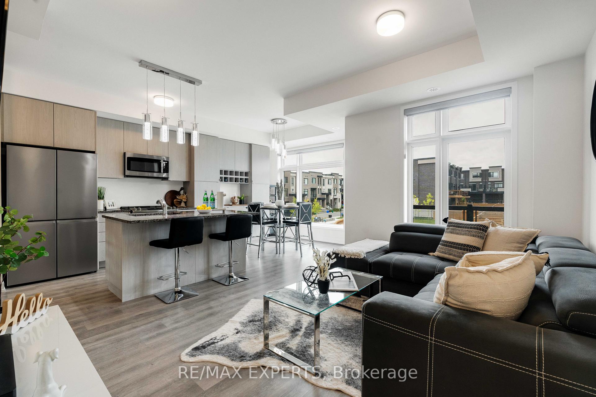 Photo 12 of Unit 309, 2550 Castlegate Crossing W, Pickering, Duffin Heights — HOMEH