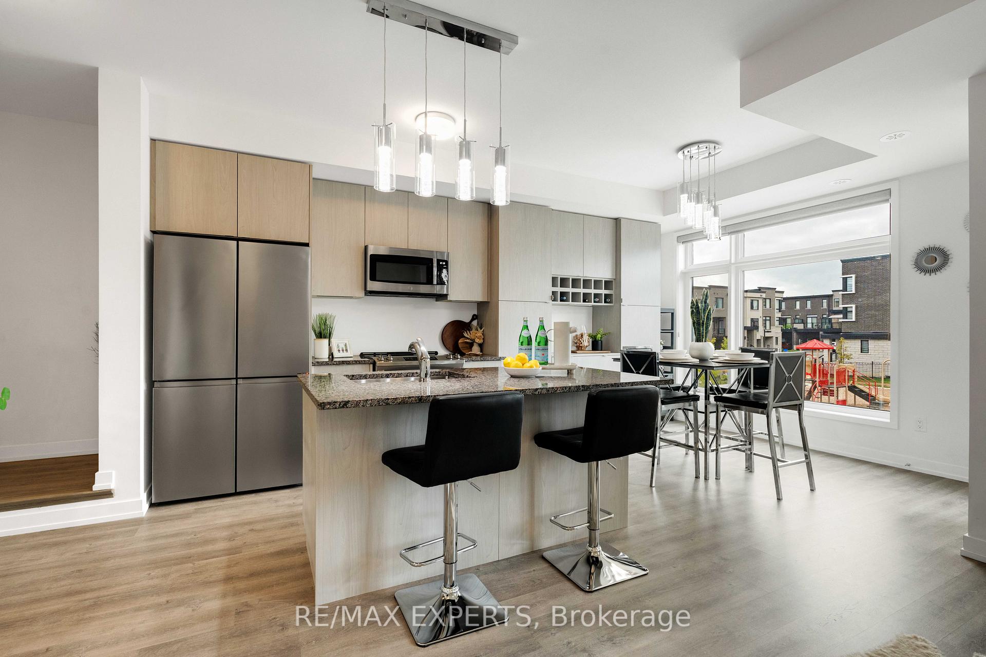 Photo 23 of Unit 309, 2550 Castlegate Crossing W, Pickering, Duffin Heights — HOMEH