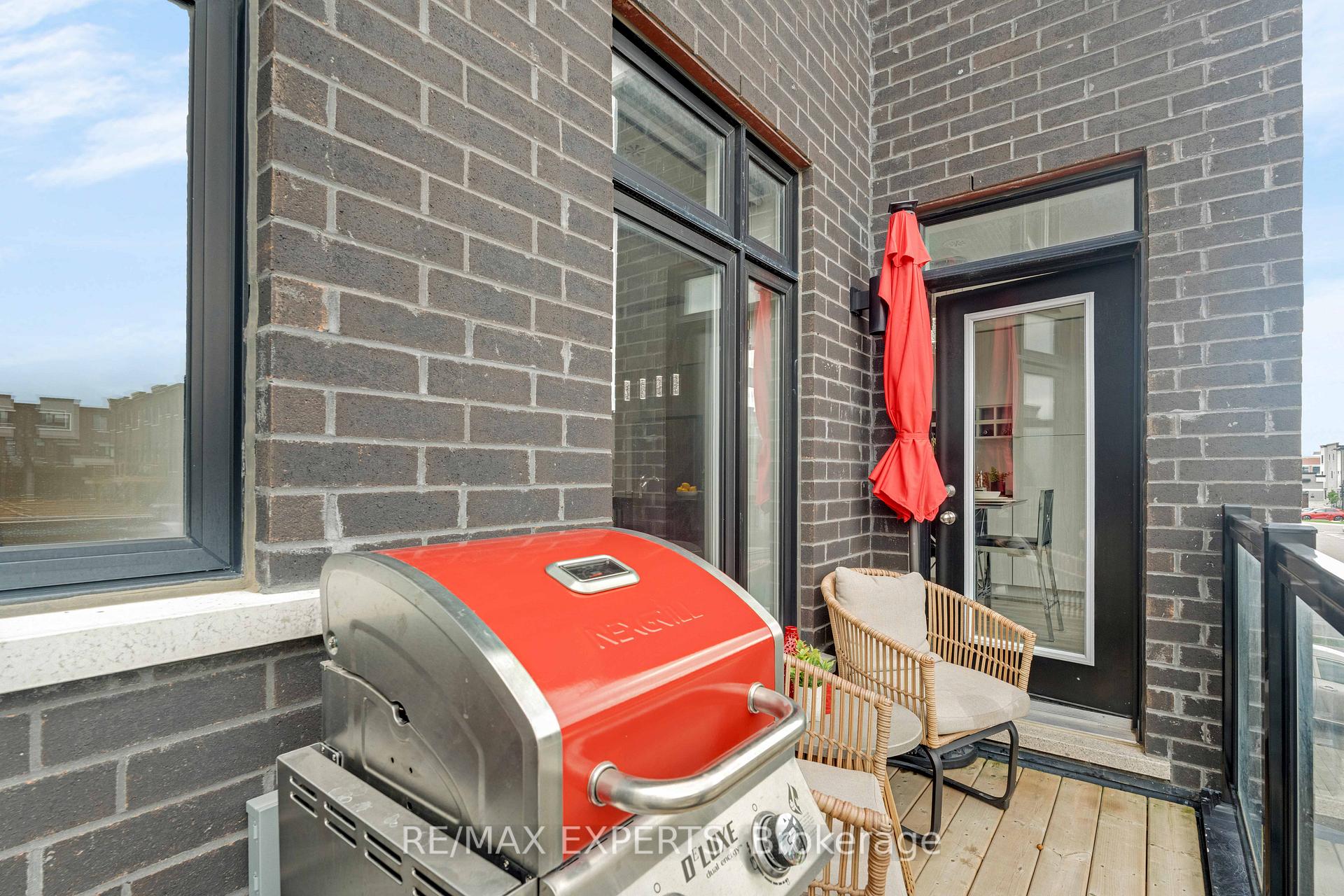 Photo 18 of Unit 309, 2550 Castlegate Crossing W, Pickering, Duffin Heights — HOMEH