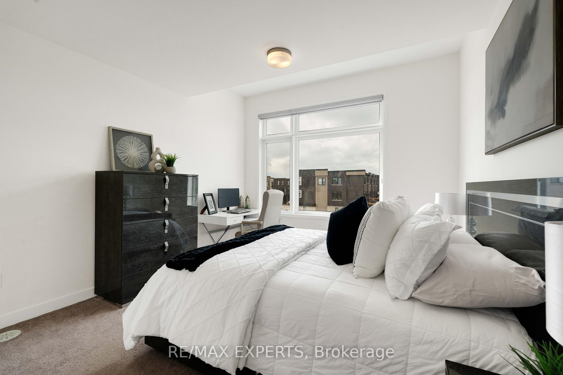 Photo 14 of Unit 309, 2550 Castlegate Crossing W, Pickering, Duffin Heights — HOMEH