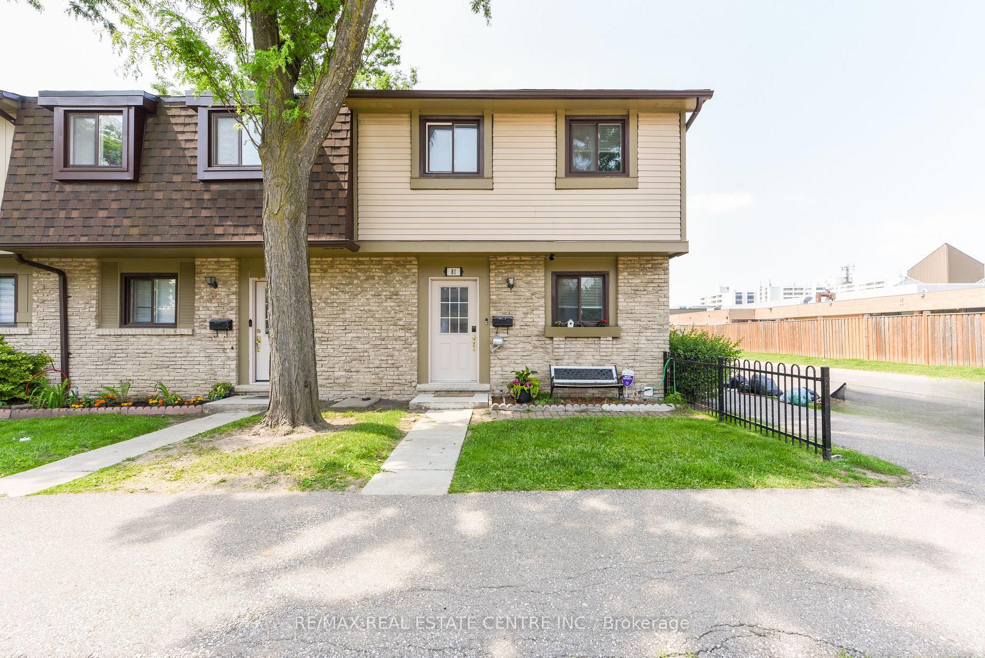 Photo 10 of Unit 81, 105 Hansen Road, Brampton, Madoc — HOMEH