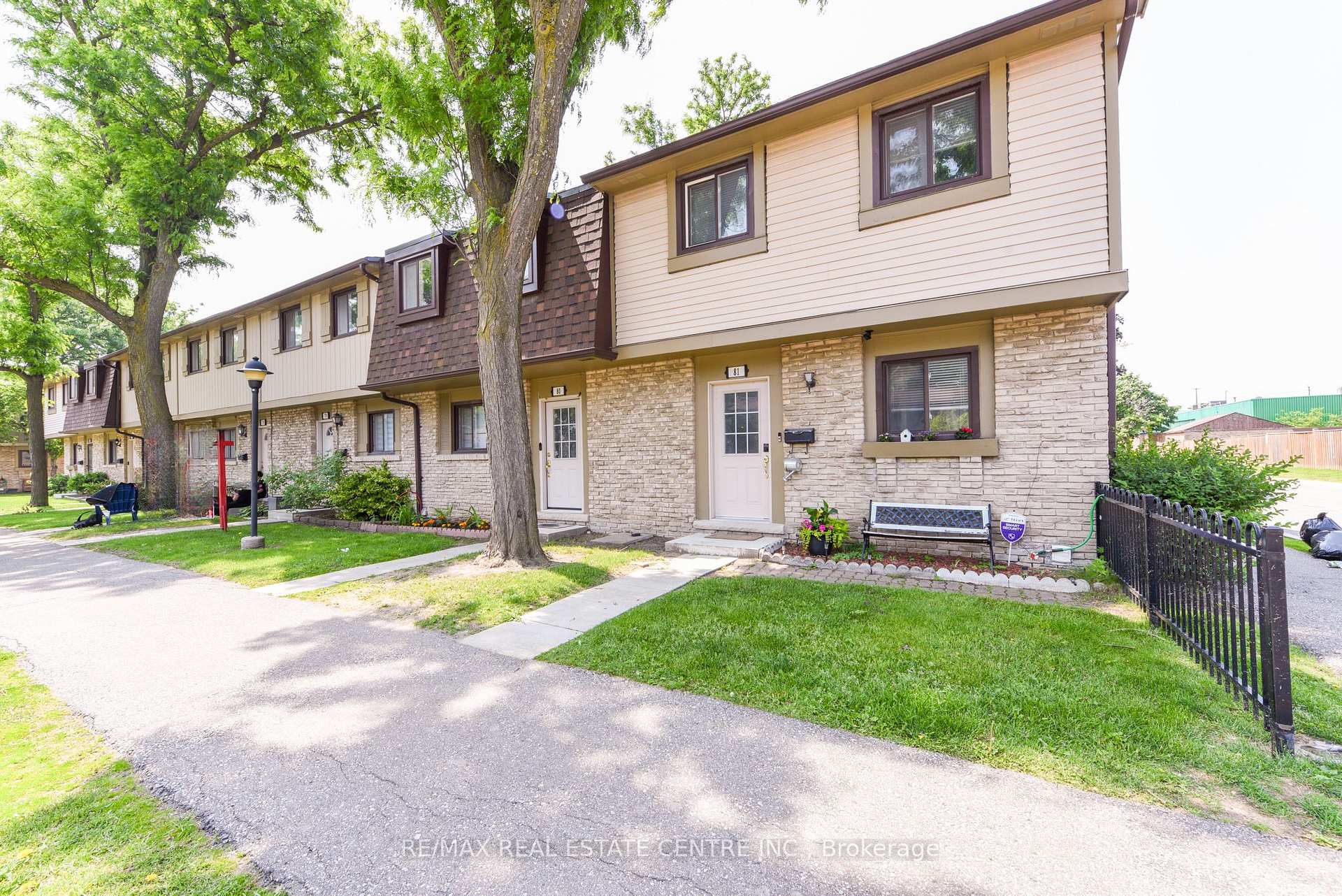 Photo 3 of Unit 81, 105 Hansen Road, Brampton, Madoc — HOMEH