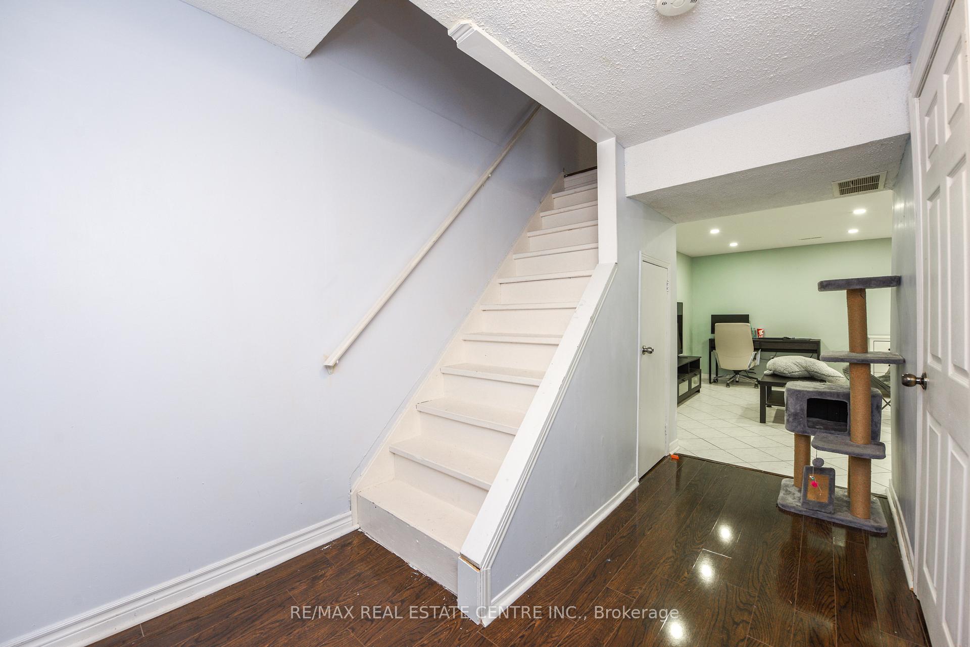 Photo 9 of Unit 81, 105 Hansen Road, Brampton, Madoc — HOMEH