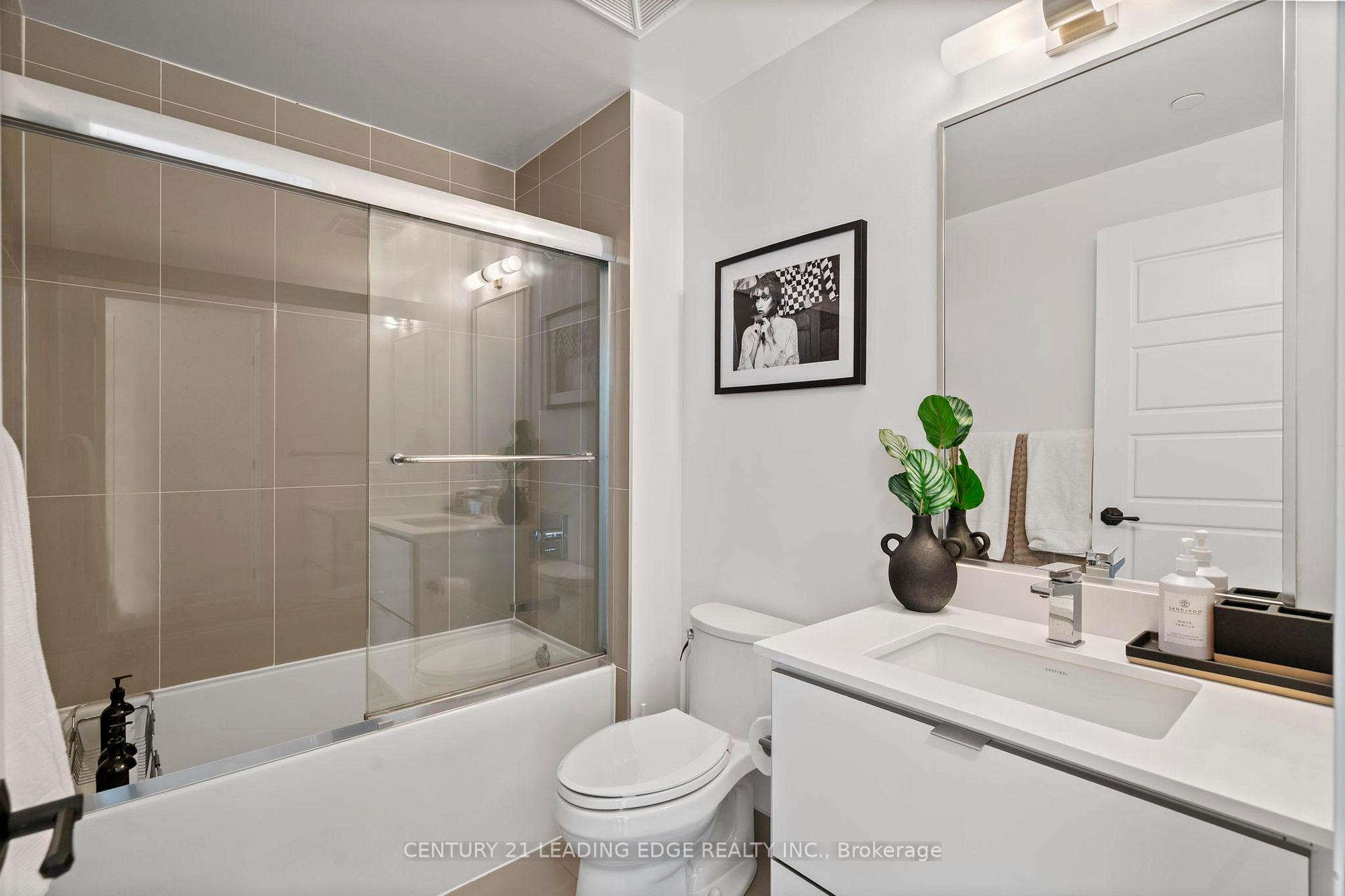 Photo 23 of Unit 239, 415 Sea Ray Avenue, Innisfil, Rural Innisfil — HOMEH