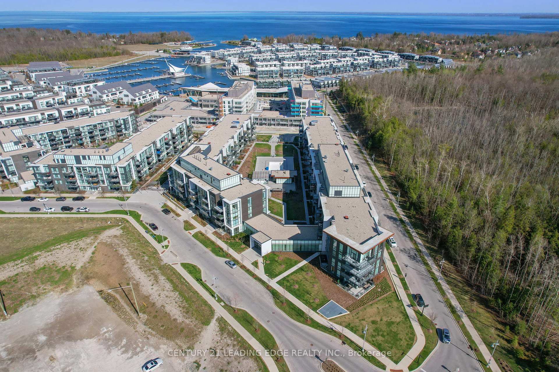 Photo 20 of Unit 239, 415 Sea Ray Avenue, Innisfil, Rural Innisfil — HOMEH