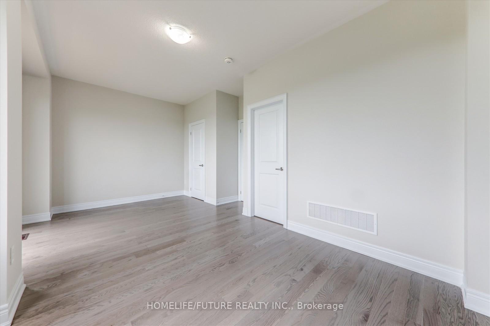 Photo 14 of 24 Andress Way, Markham, Cedarwood — HOMEH