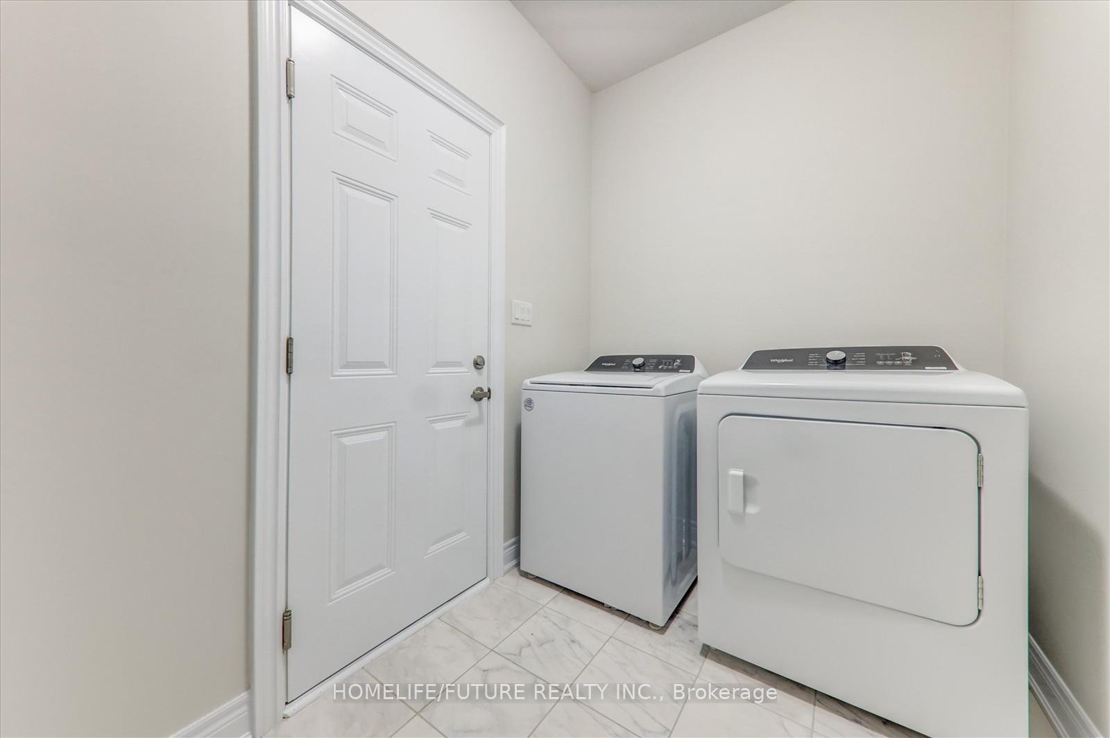 Photo 2 of 24 Andress Way, Markham, Cedarwood — HOMEH