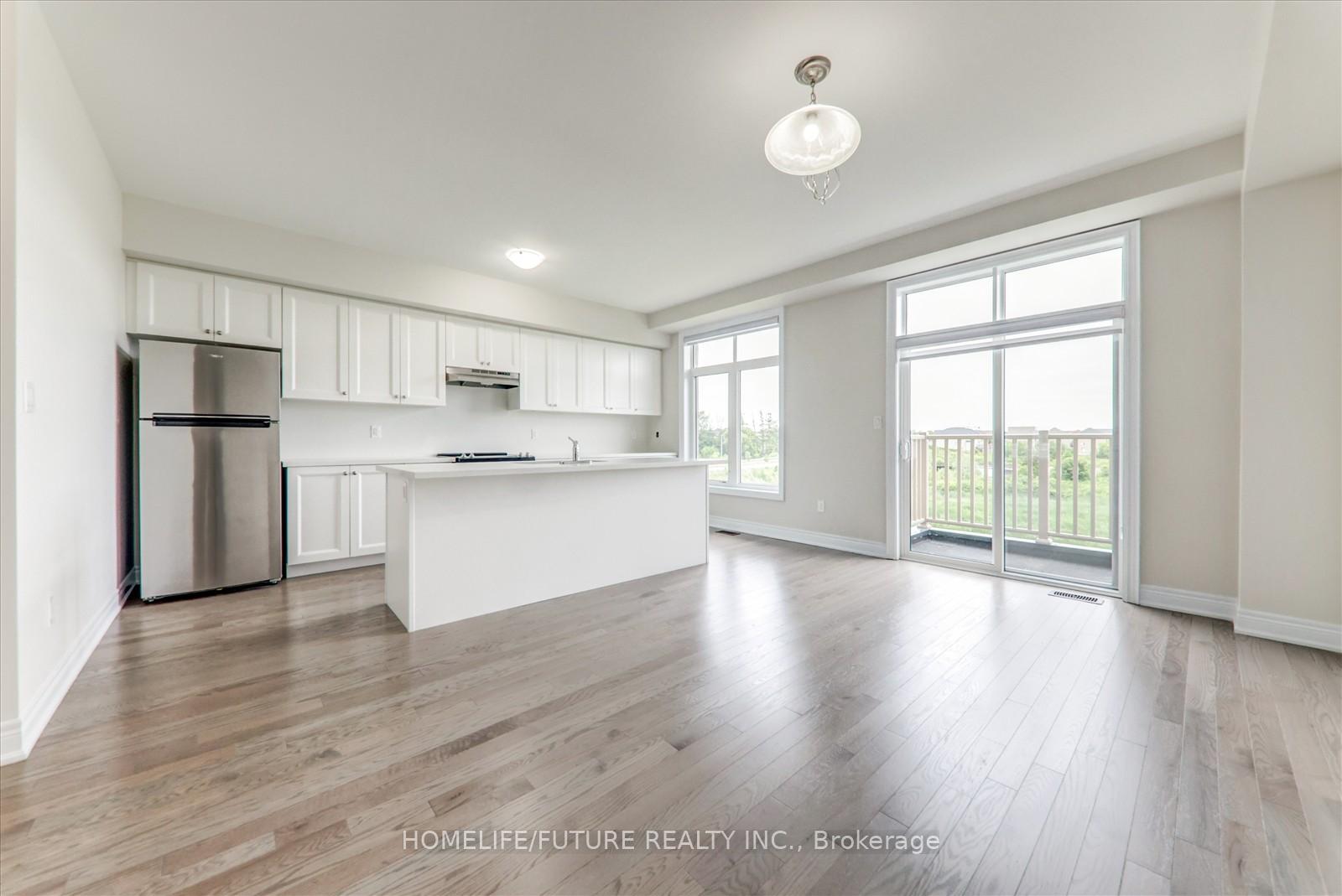 Photo 10 of 24 Andress Way, Markham, Cedarwood — HOMEH