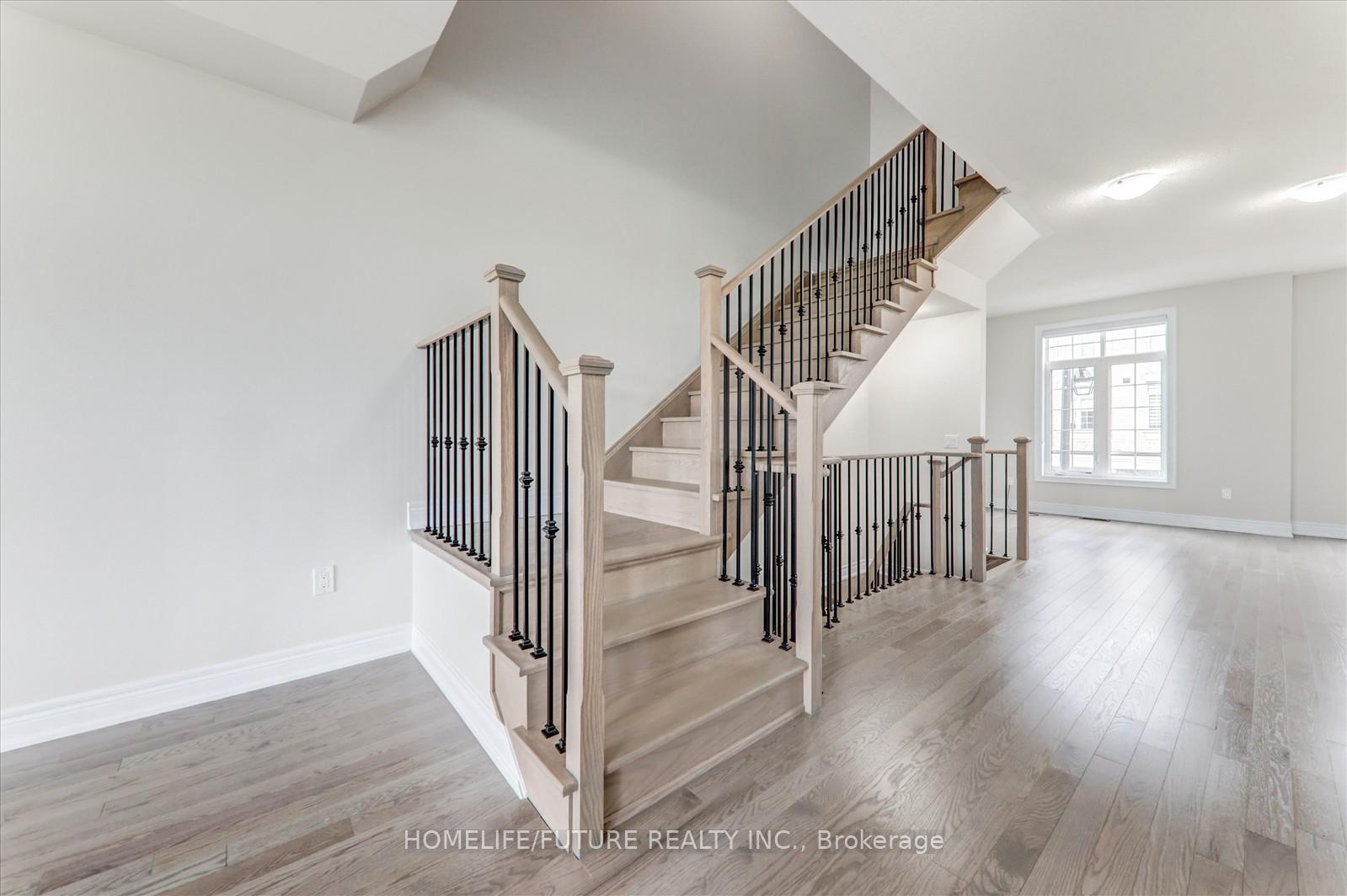 Photo 22 of 24 Andress Way, Markham, Cedarwood — HOMEH