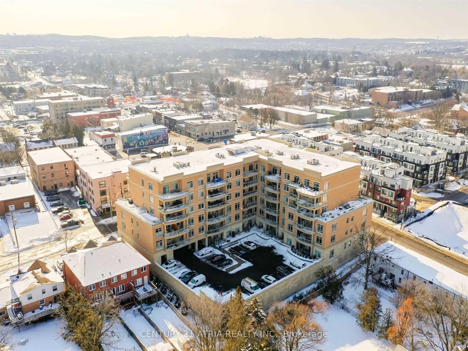 Photo 22 of Unit 404A, 15277 Yonge Street, Aurora, Aurora Village — HOMEH