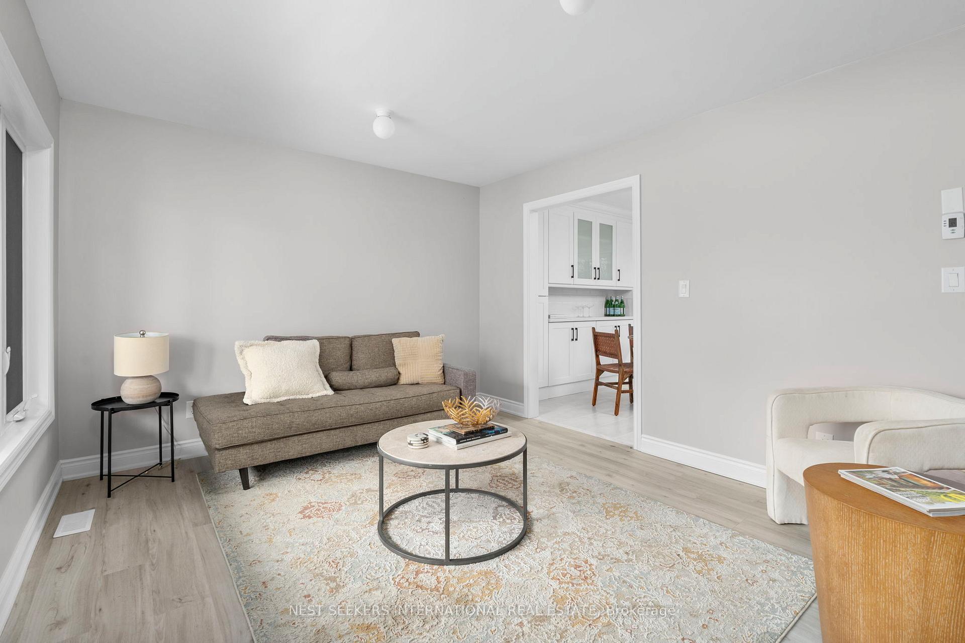Photo 7 of 2031 Saint Paul Road, Innisfil, Alcona — HOMEH