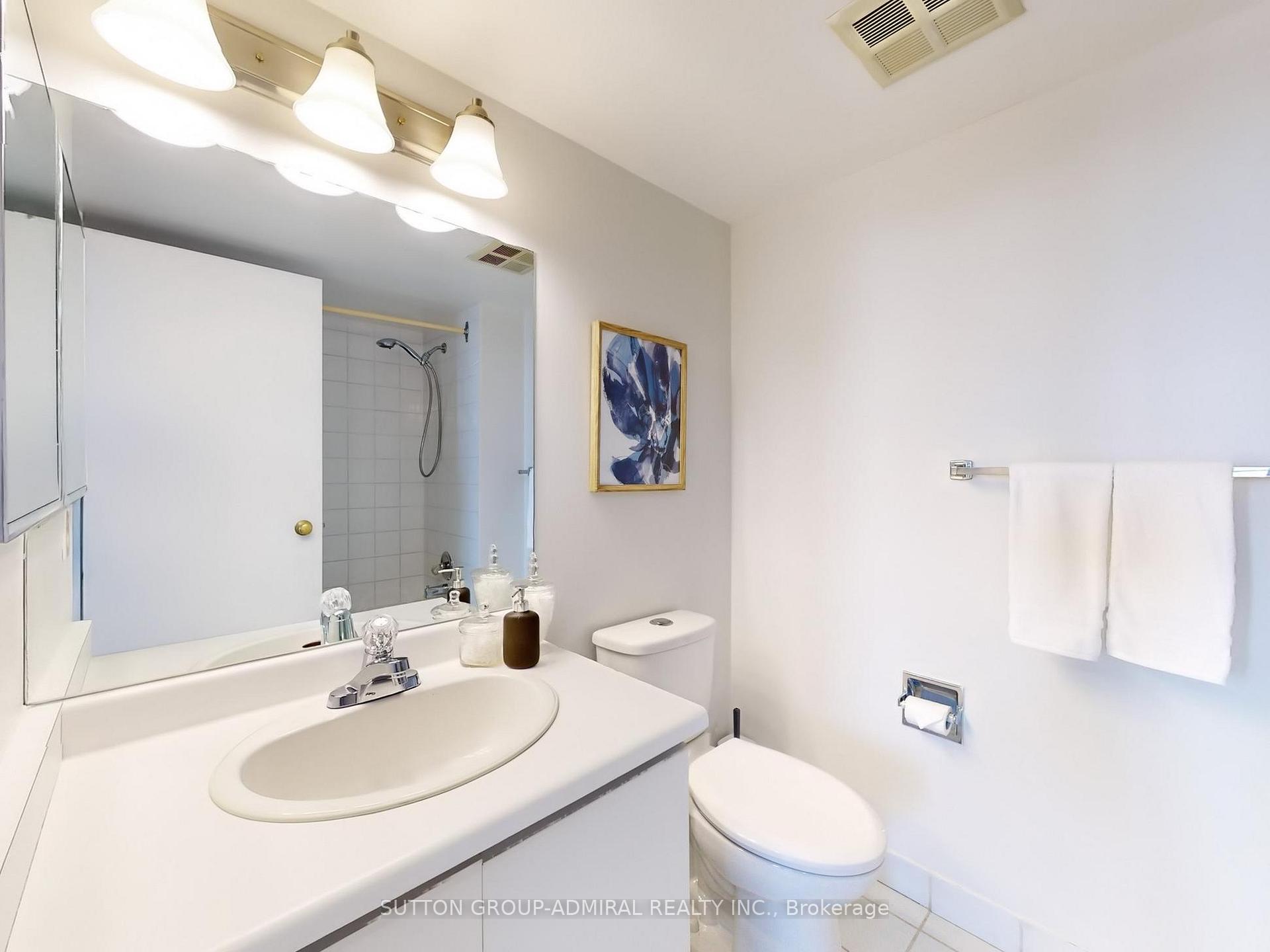 Photo 7 of Unit Ph02, 7420 Bathurst Street, Vaughan, Brownridge — HOMEH