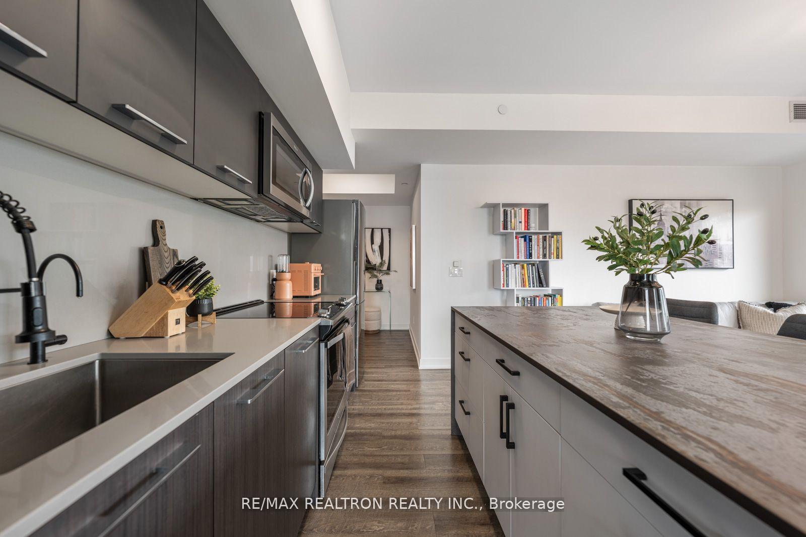 Photo 5 of Unit 604, 25 Baseball Place, Toronto, South Riverdale — HOMEH