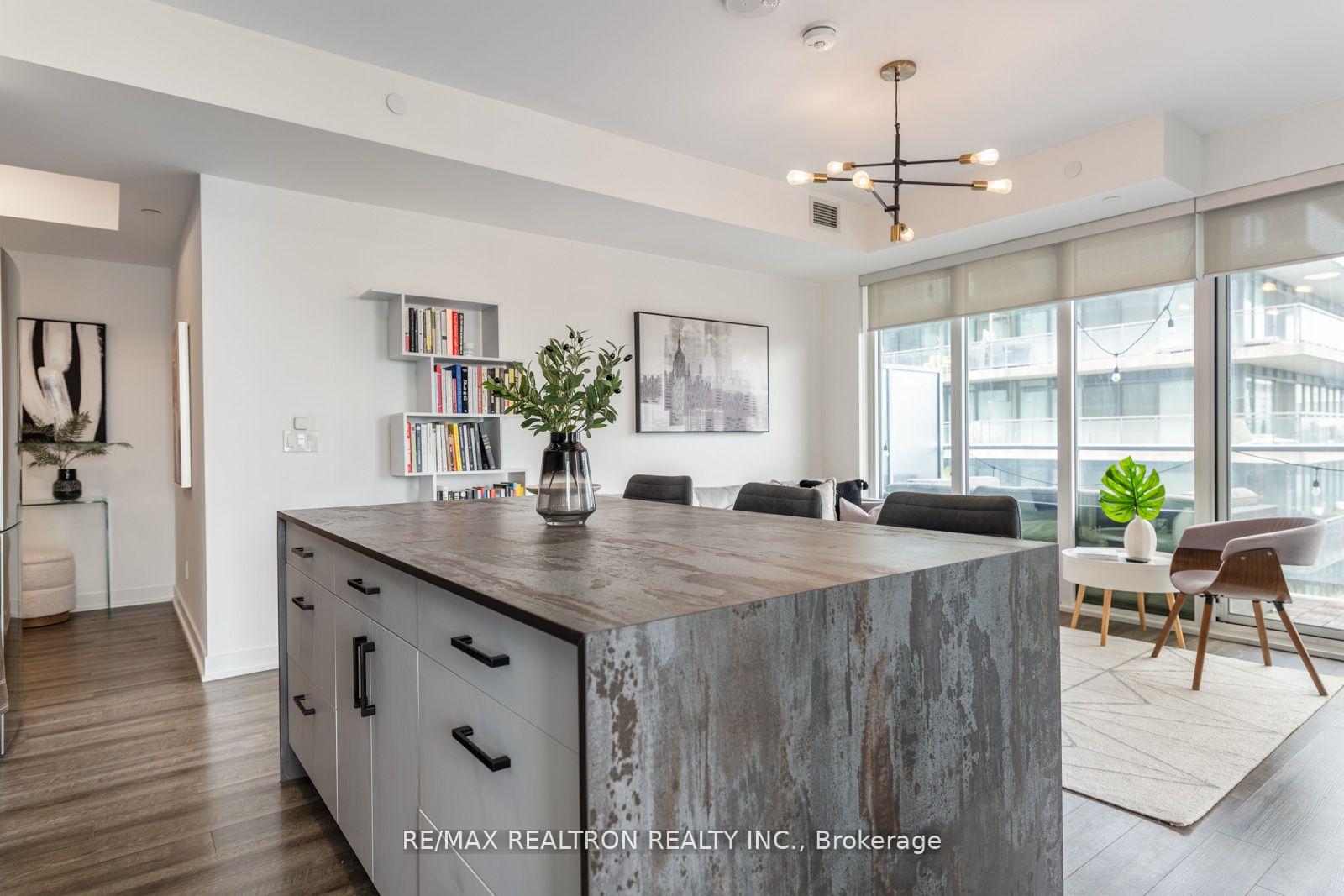 Photo 6 of Unit 604, 25 Baseball Place, Toronto, South Riverdale — HOMEH