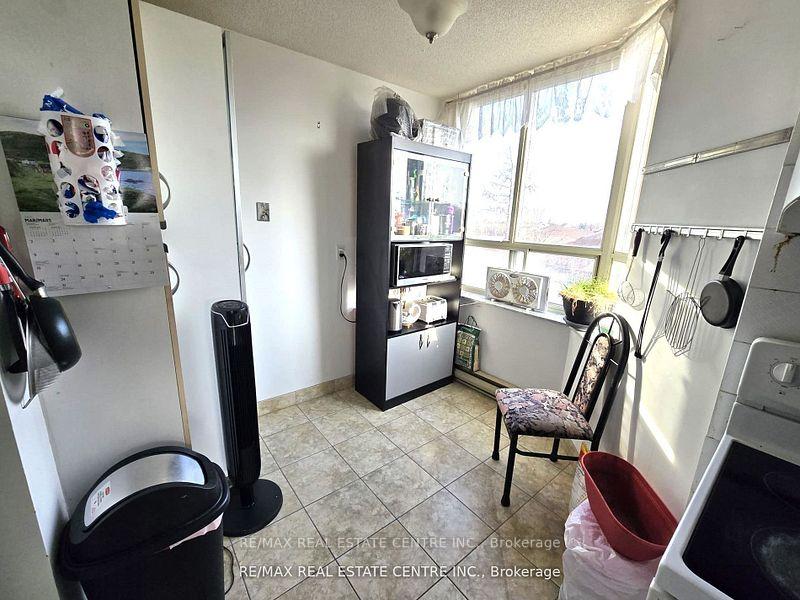 Photo 18 of Unit 303, 30 Malta Avenue, Brampton, Fletcher's Creek South — HOMEH