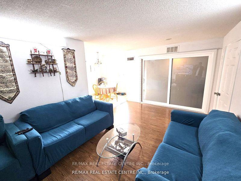 Photo 16 of Unit 303, 30 Malta Avenue, Brampton, Fletcher's Creek South — HOMEH