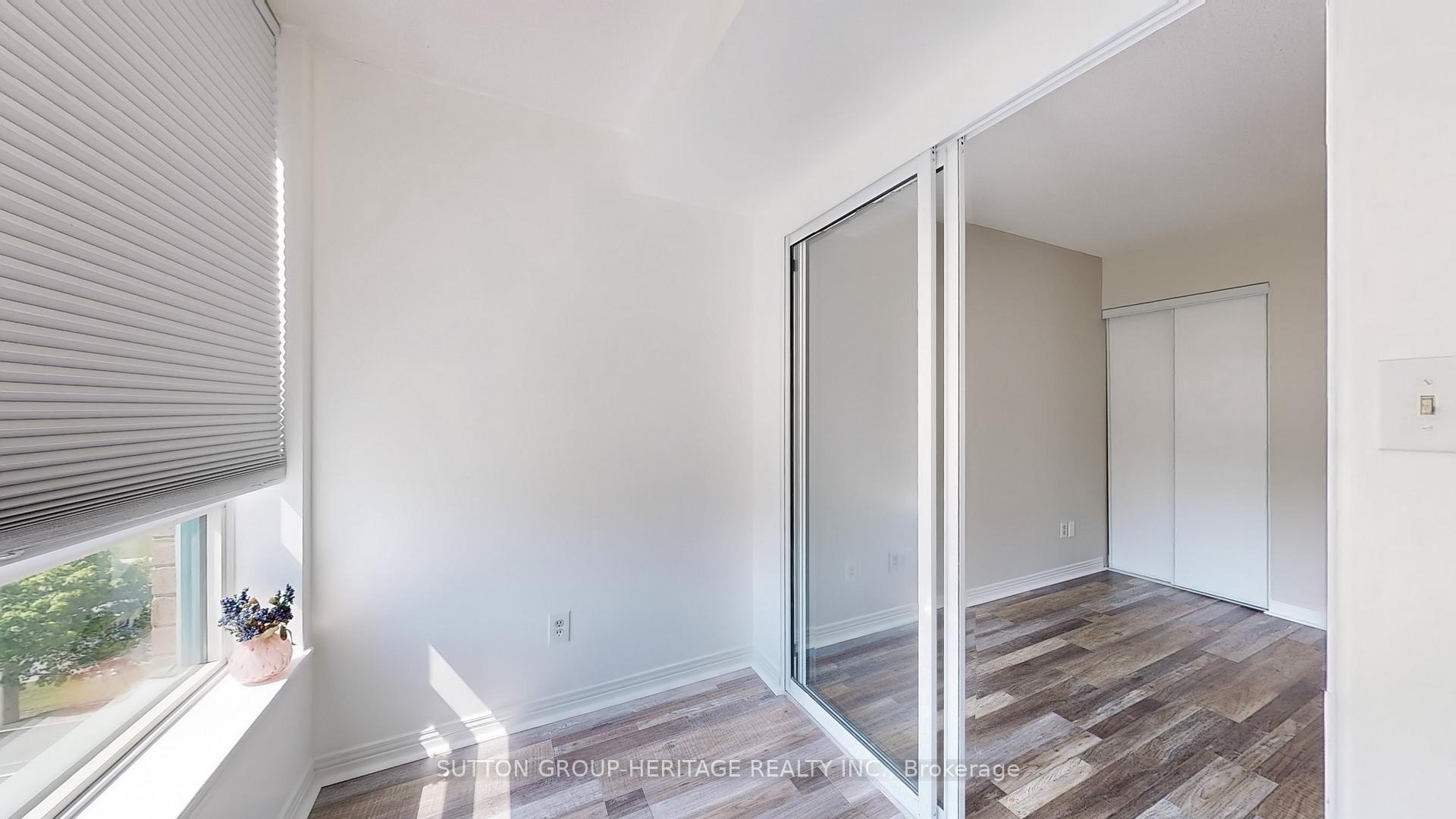 Photo 2 of Unit 509, 711 Rossland Road E, Whitby, Pringle Creek — HOMEH