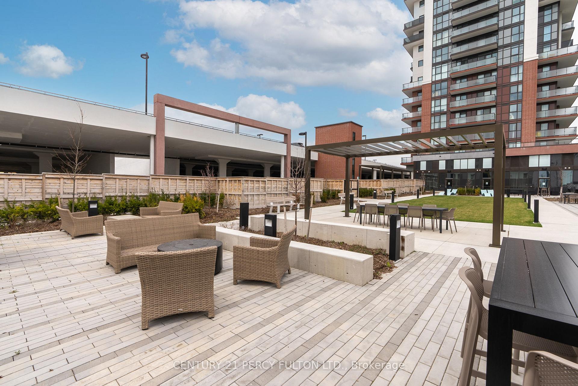Photo 32 of Unit 2509, 2550 Simcoe Street N, Oshawa, Windfields — HOMEH