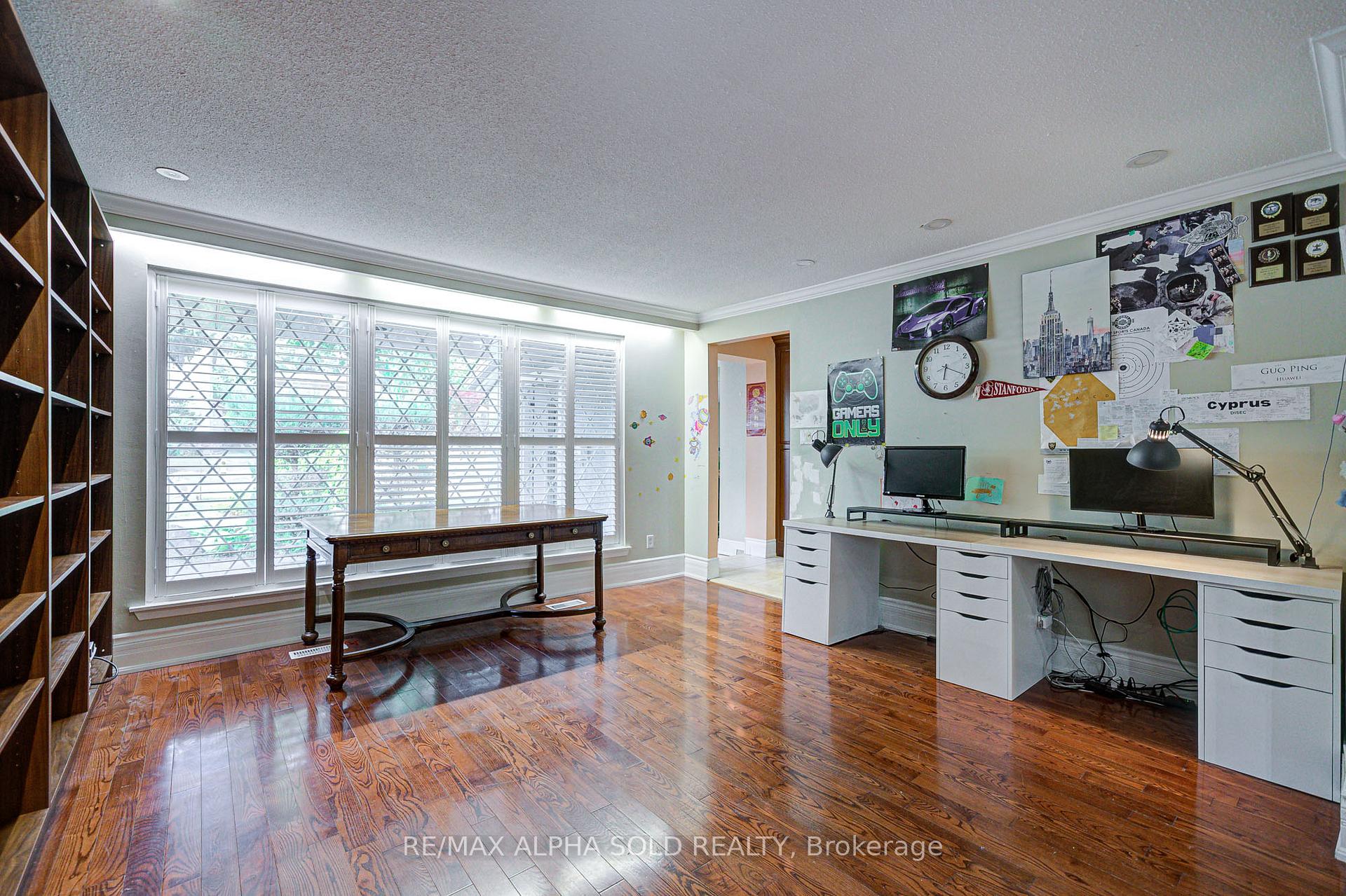Photo 8 of 108 Babcombe Drive, Markham, Bayview Glen — HOMEH