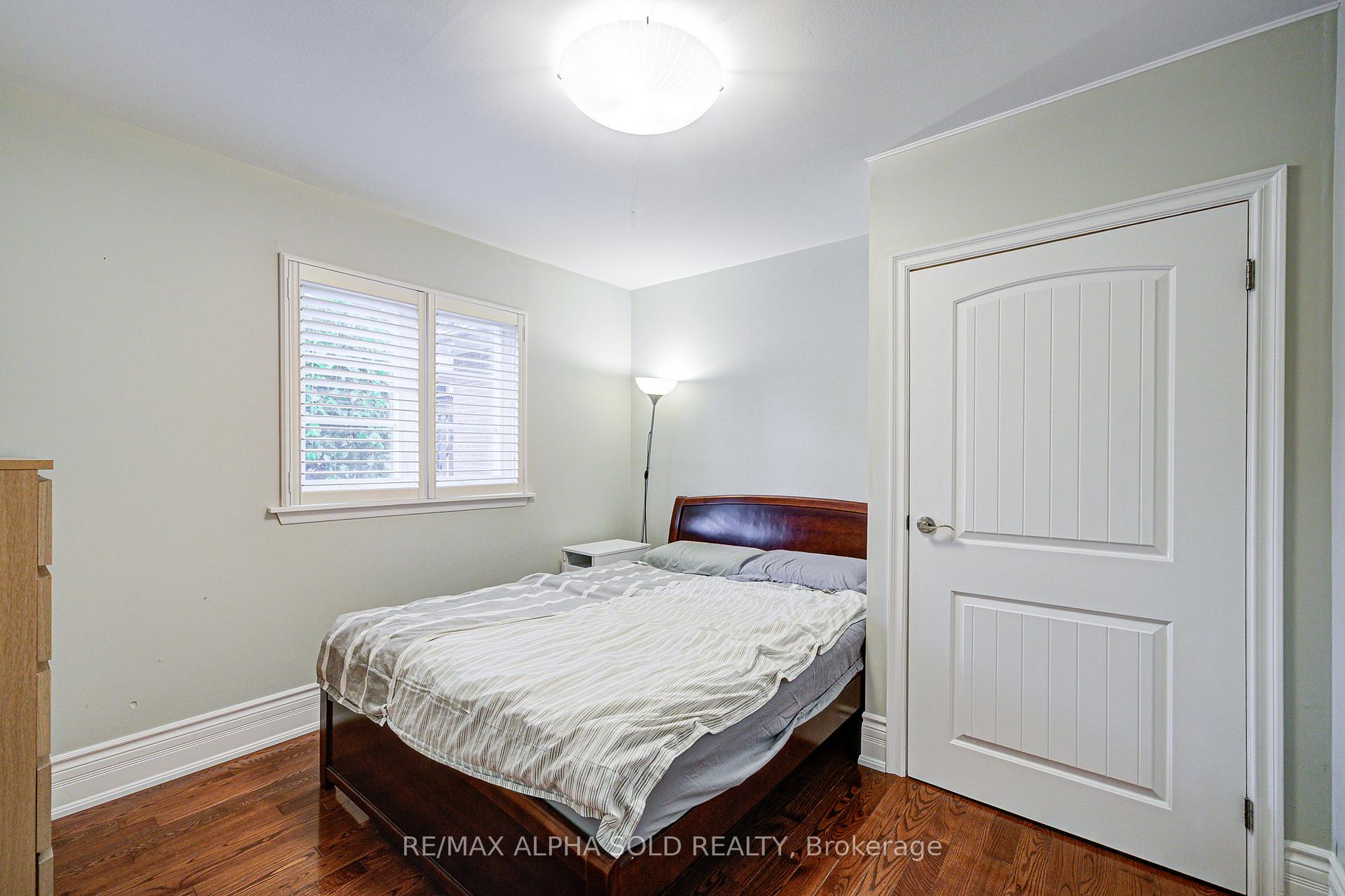 Photo 19 of 108 Babcombe Drive, Markham, Bayview Glen — HOMEH