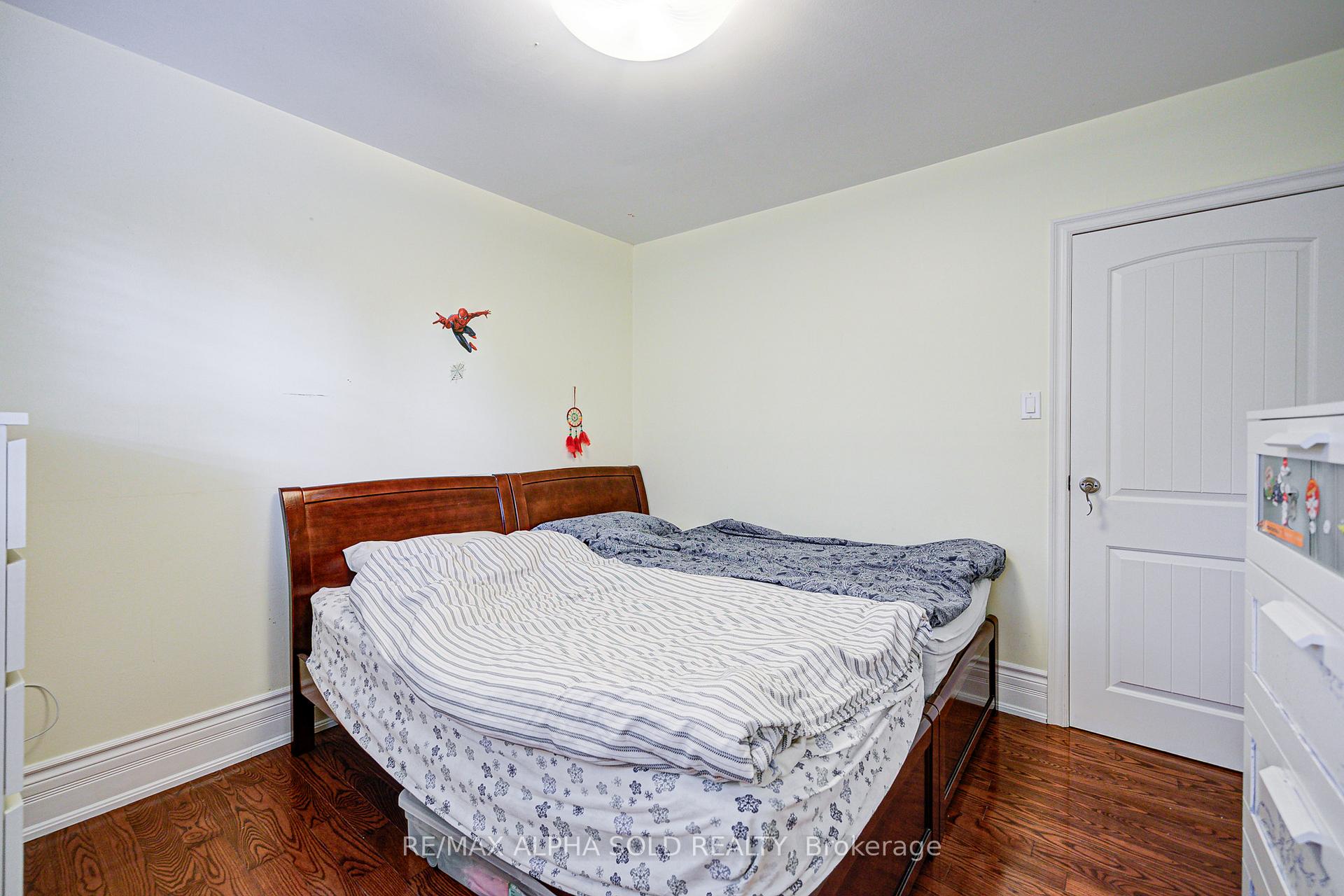 Photo 14 of 108 Babcombe Drive, Markham, Bayview Glen — HOMEH
