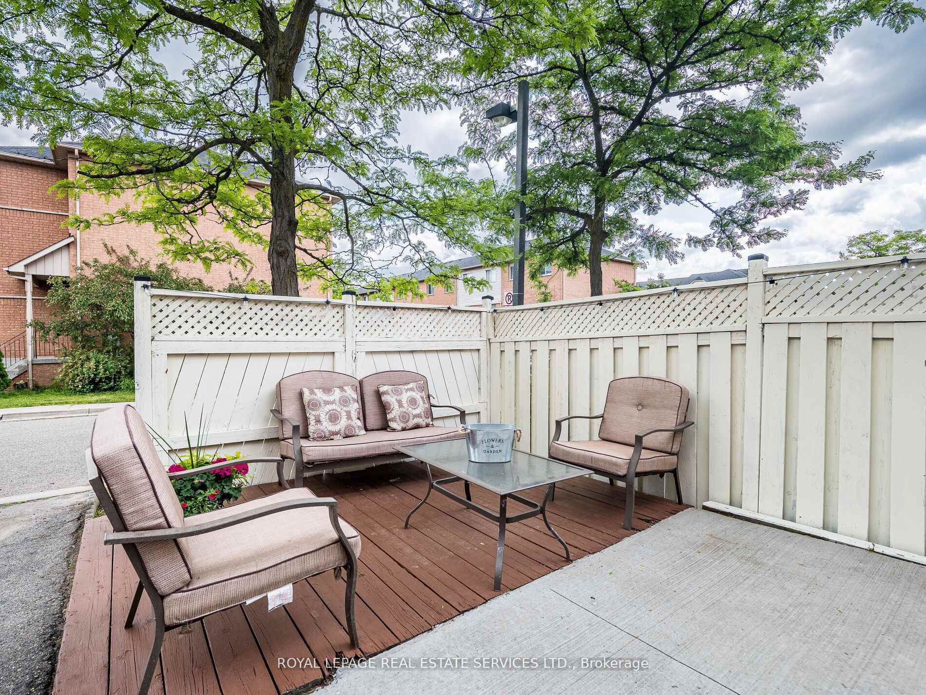 Photo 6 of Unit 60, 57 Brickyard Way, Brampton, Brampton North — HOMEH