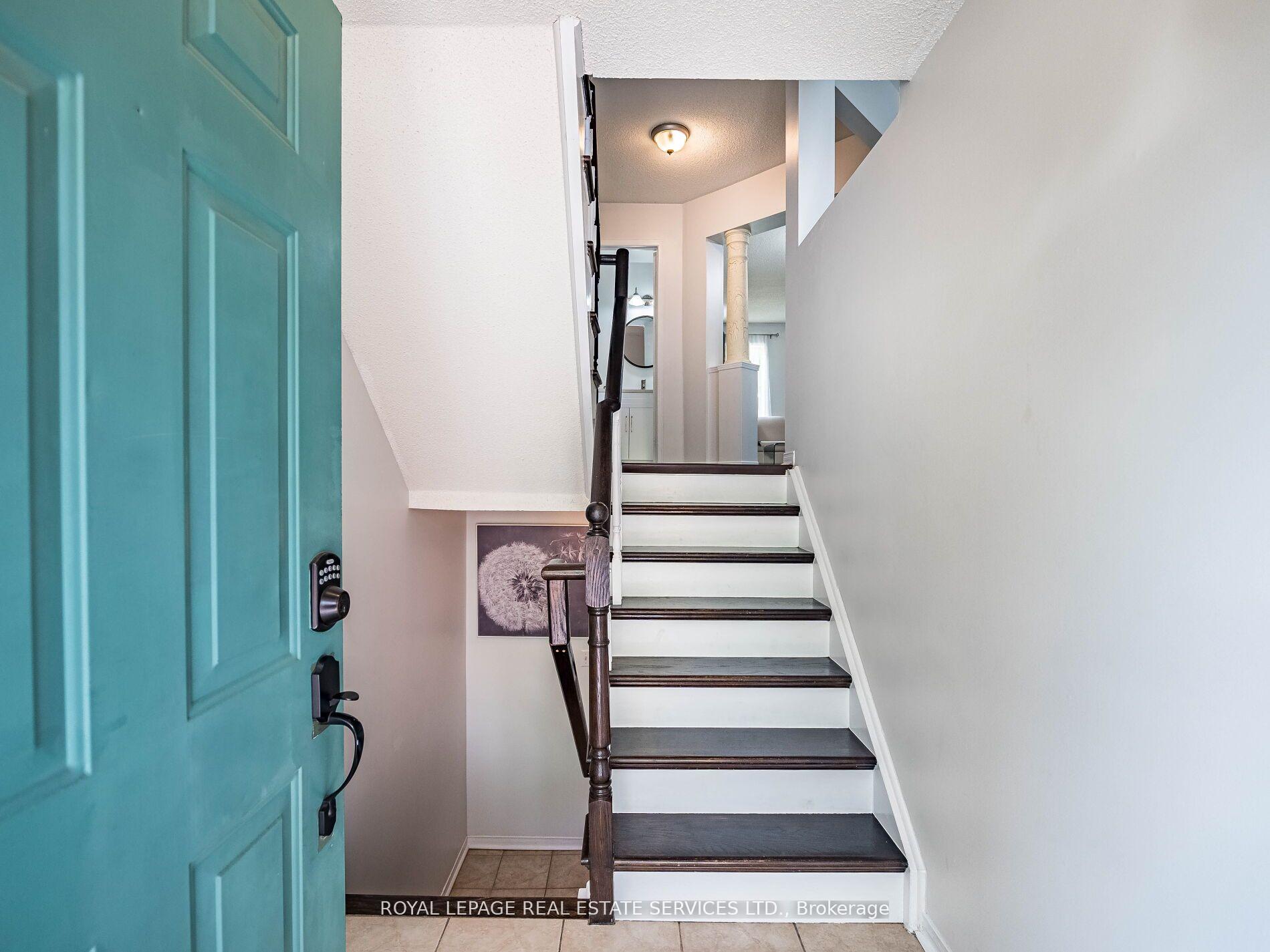 Photo 8 of Unit 60, 57 Brickyard Way, Brampton, Brampton North — HOMEH