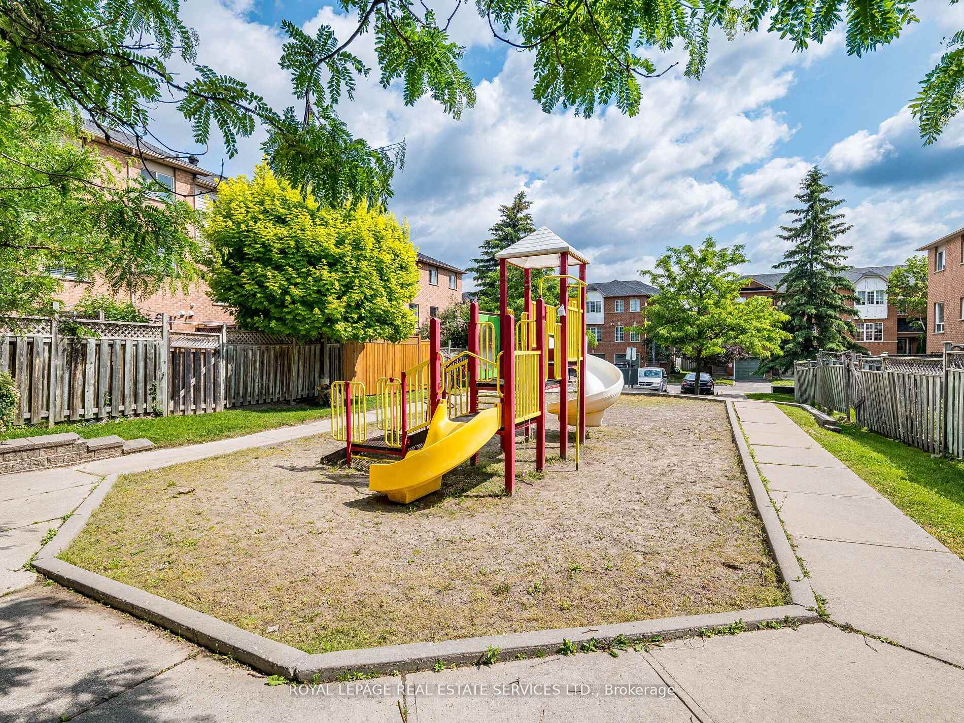 Photo 29 of Unit 60, 57 Brickyard Way, Brampton, Brampton North — HOMEH