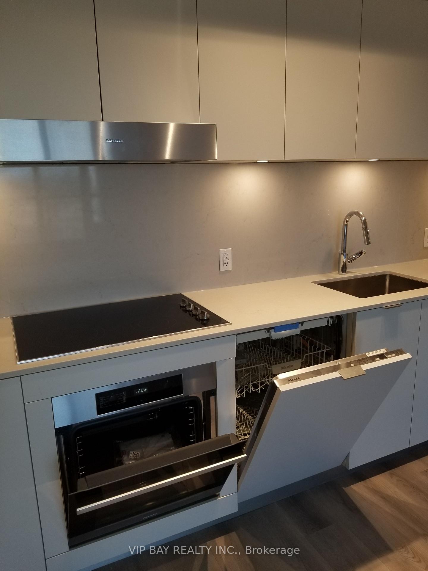 Photo 12 of Unit 620, 9 Clegg Road, Markham, Unionville — HOMEH