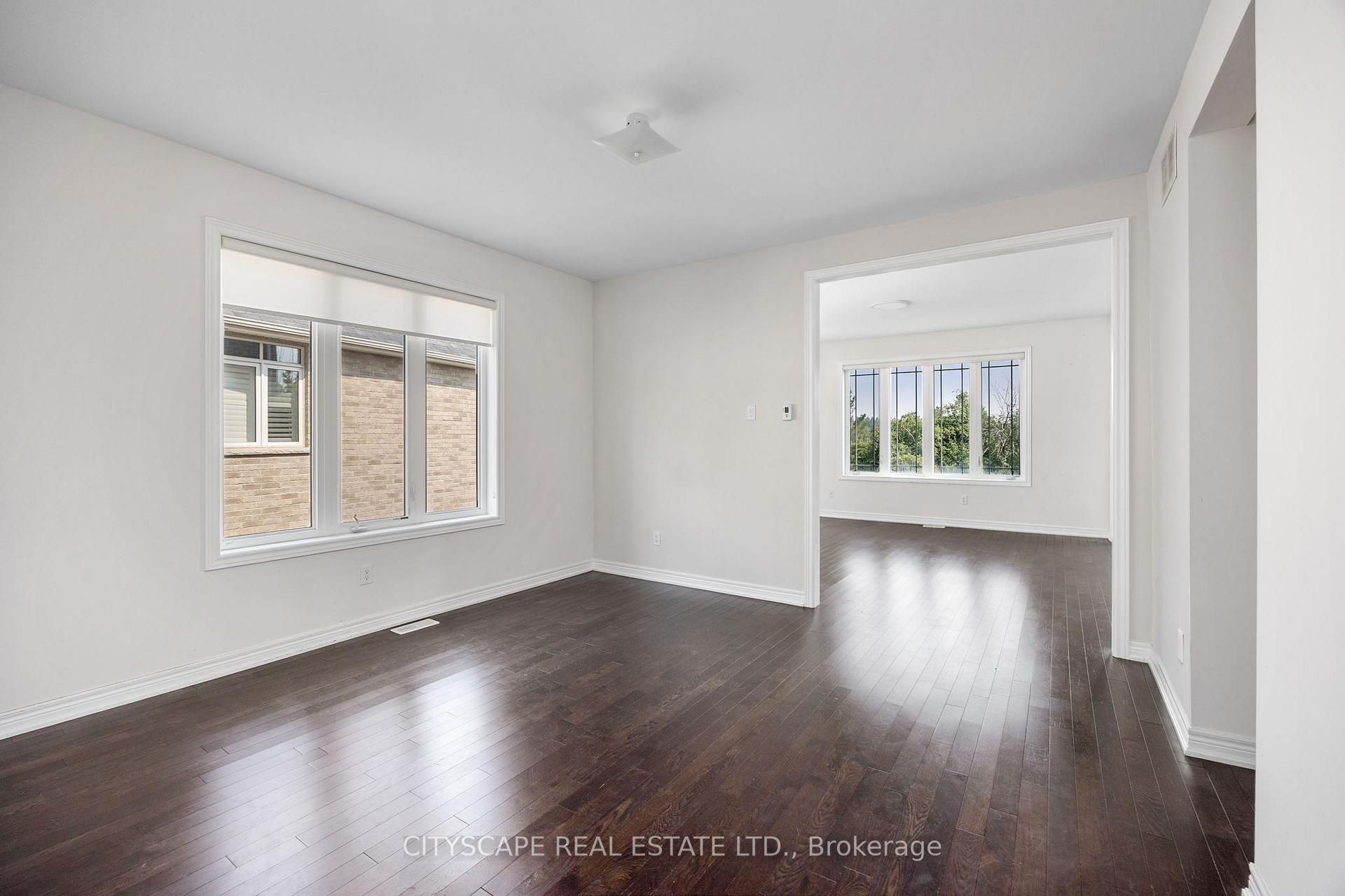 Photo 5 of 907 Green Street, Innisfil, Lefroy — HOMEH