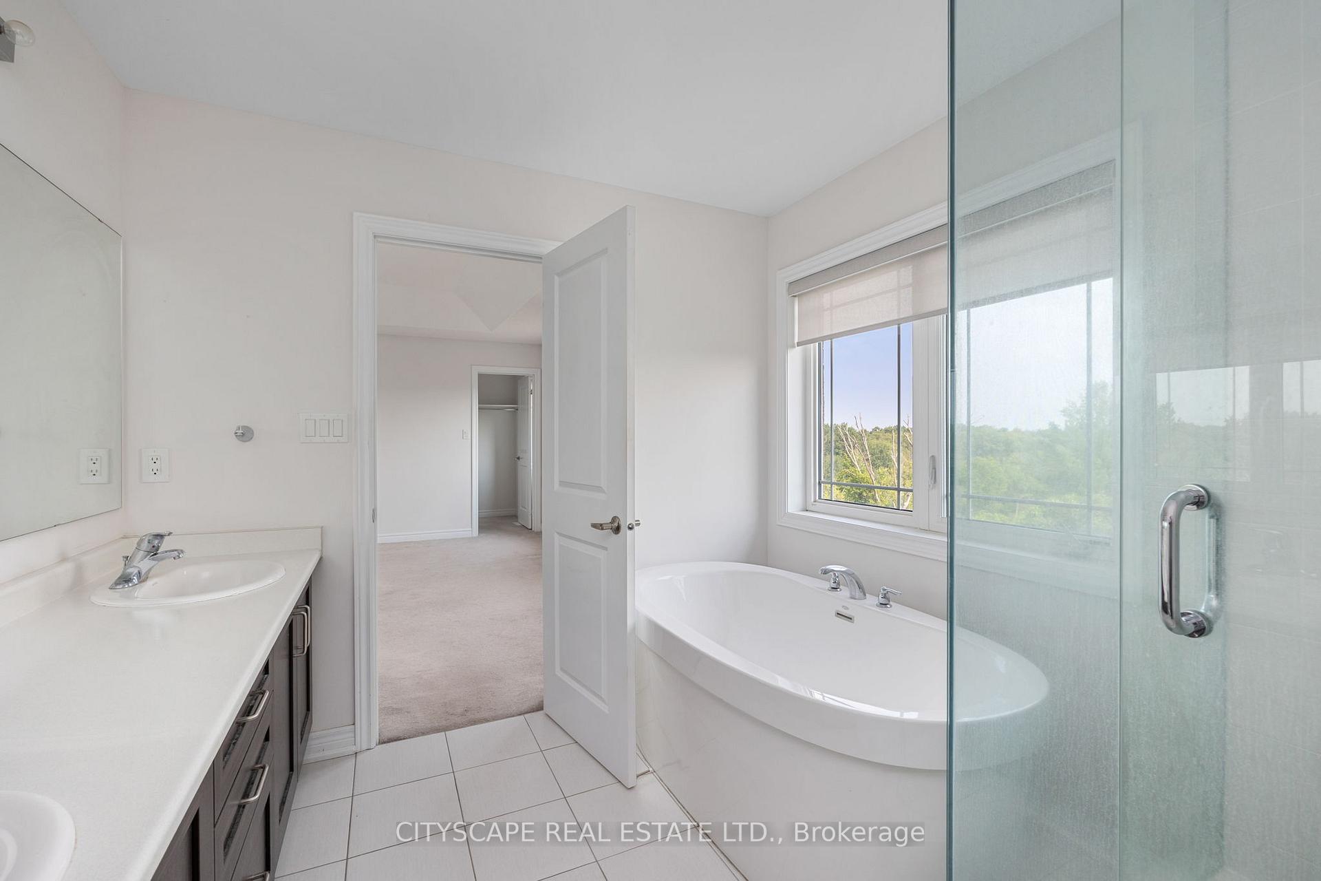 Photo 30 of 907 Green Street, Innisfil, Lefroy — HOMEH