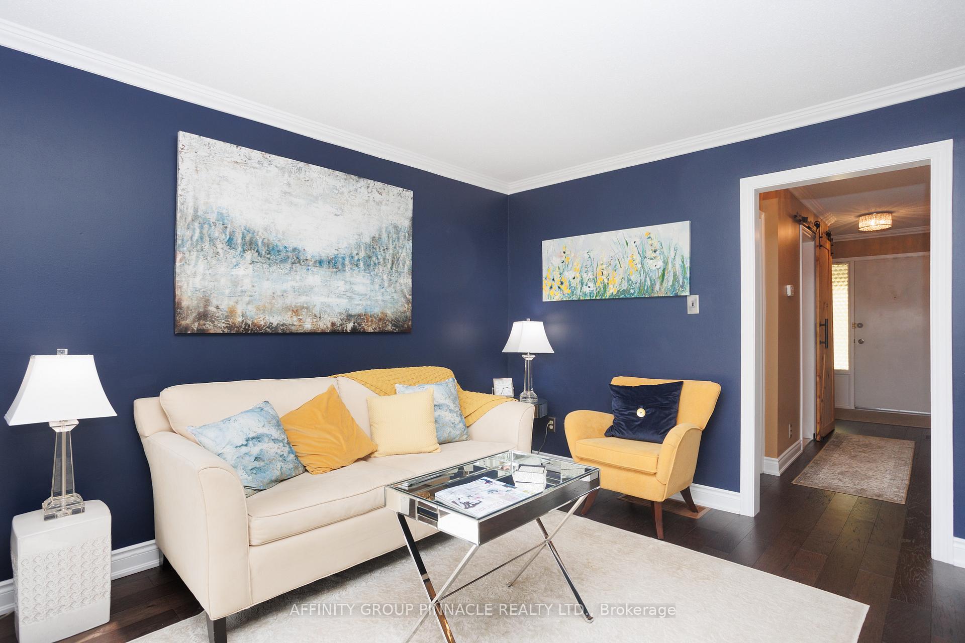 Photo 3 of Unit 33, 433 May Street, Brock, Beaverton — HOMEH