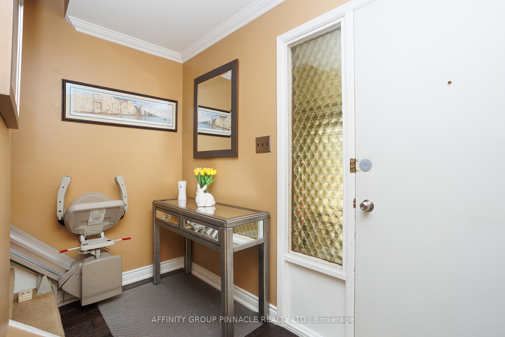 Photo 18 of Unit 33, 433 May Street, Brock, Beaverton — HOMEH