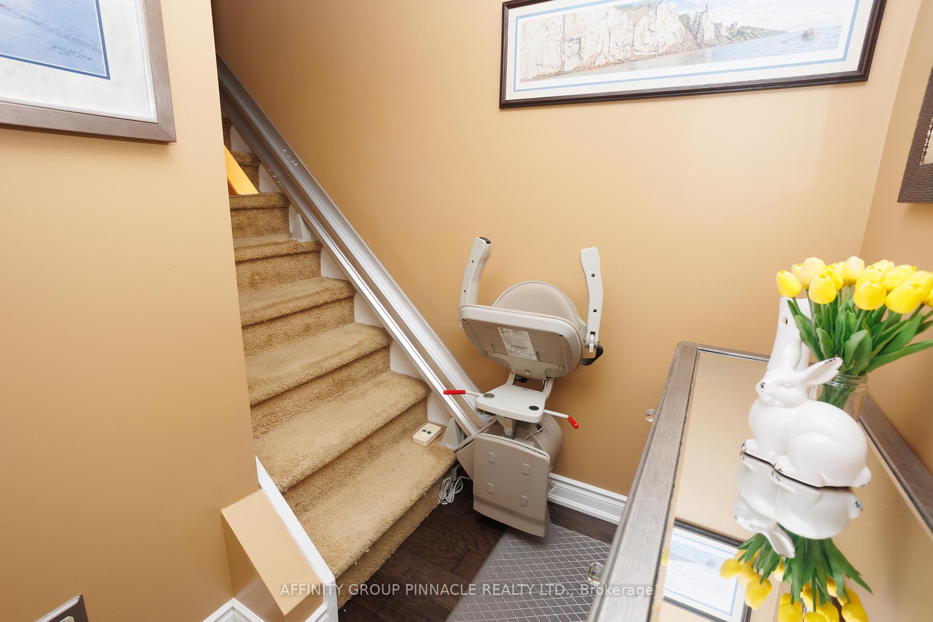 Photo 22 of Unit 33, 433 May Street, Brock, Beaverton — HOMEH