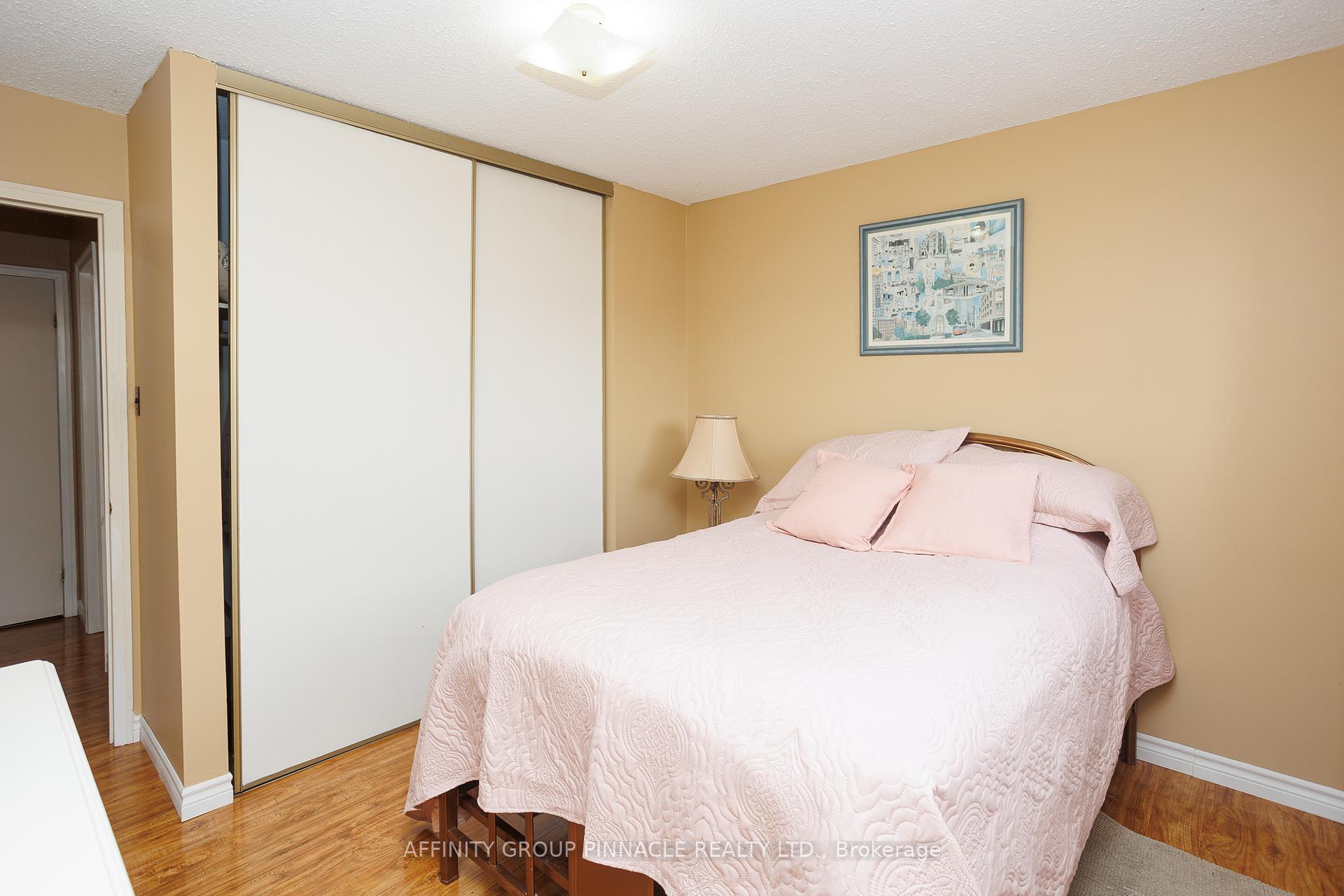 Photo 24 of Unit 33, 433 May Street, Brock, Beaverton — HOMEH