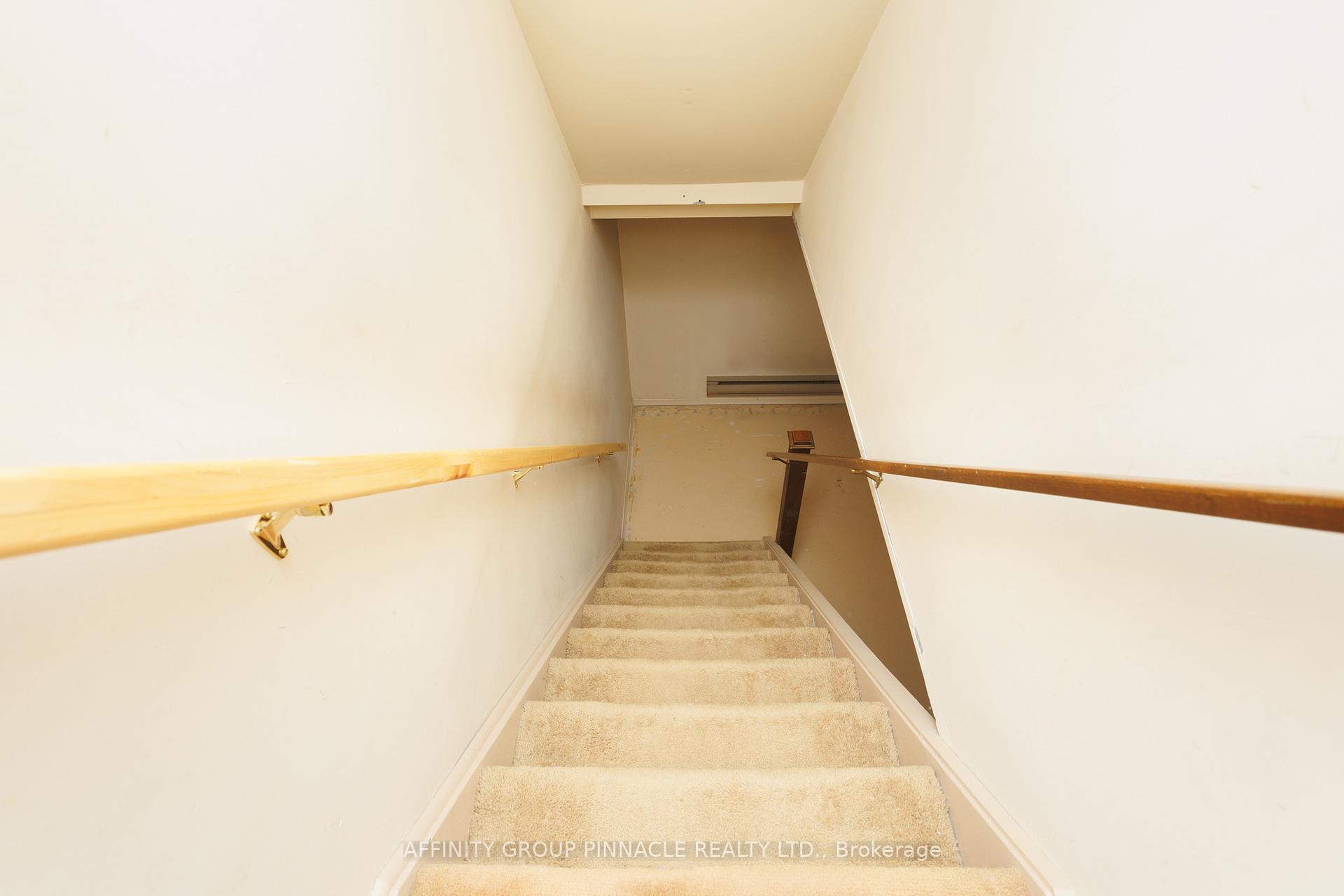 Photo 36 of Unit 33, 433 May Street, Brock, Beaverton — HOMEH