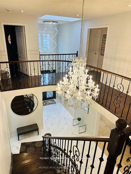 Photo 24 of 113 Reansbury Crescent, Markham, Cachet — HOMEH