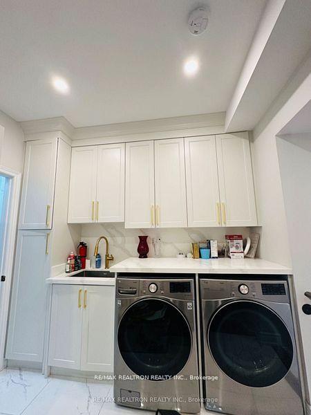 Photo 15 of 113 Reansbury Crescent, Markham, Cachet — HOMEH
