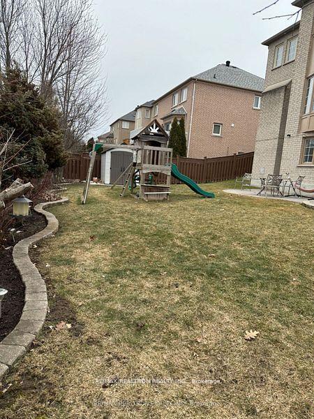 Photo 27 of 113 Reansbury Crescent, Markham, Cachet — HOMEH