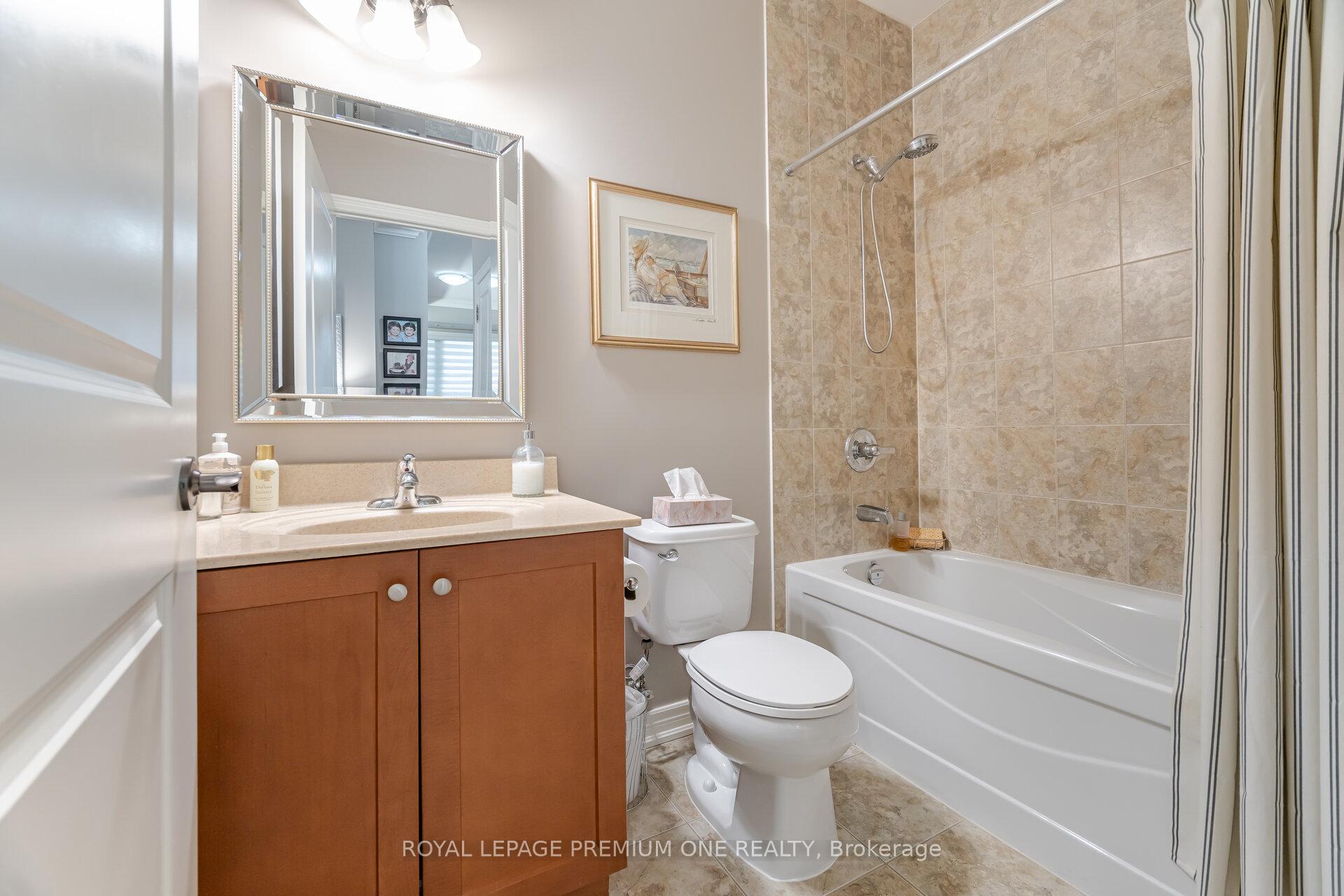 Photo 22 of Unit 509, 60 Ann Street, Caledon, Bolton North — HOMEH