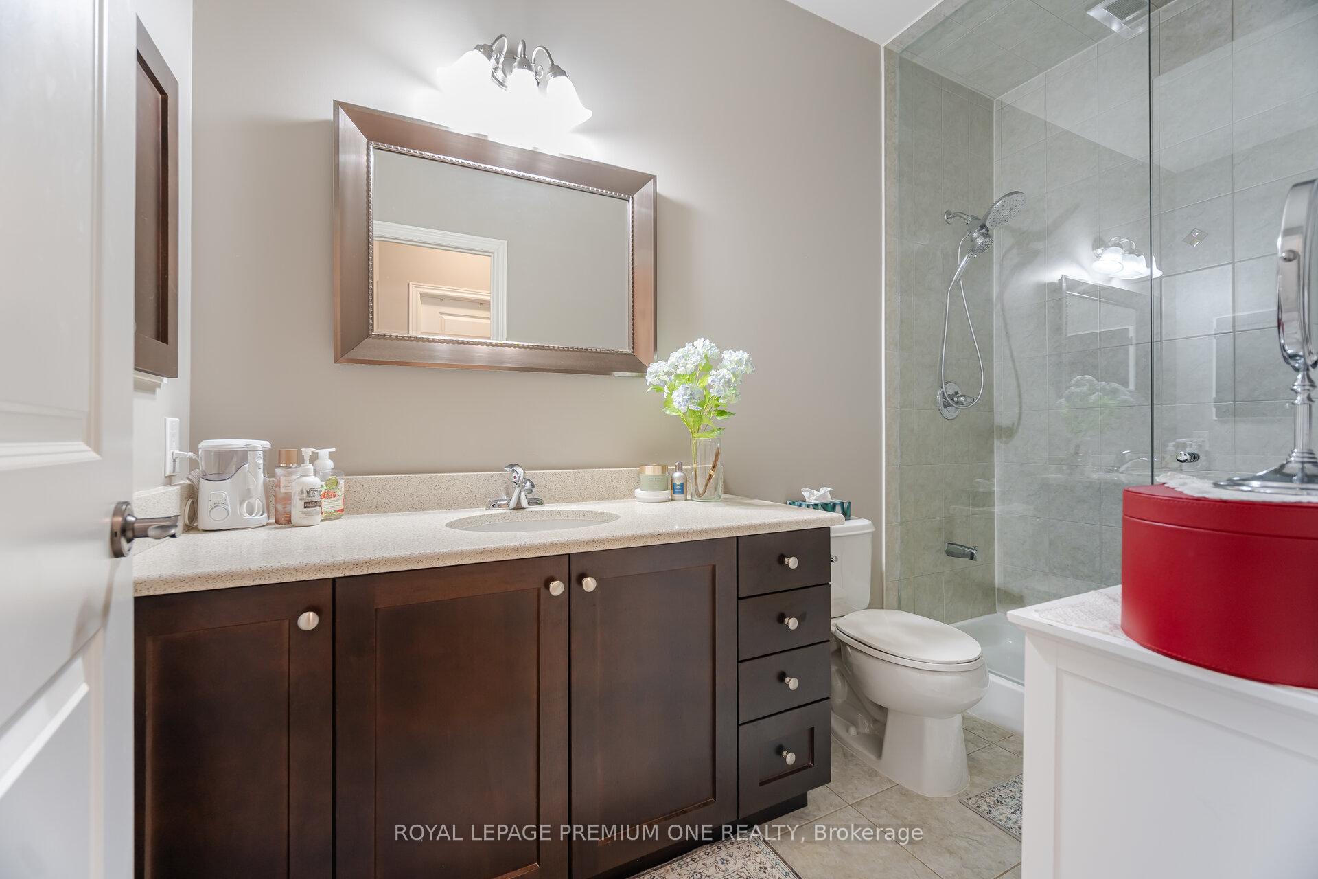 Photo 27 of Unit 509, 60 Ann Street, Caledon, Bolton North — HOMEH