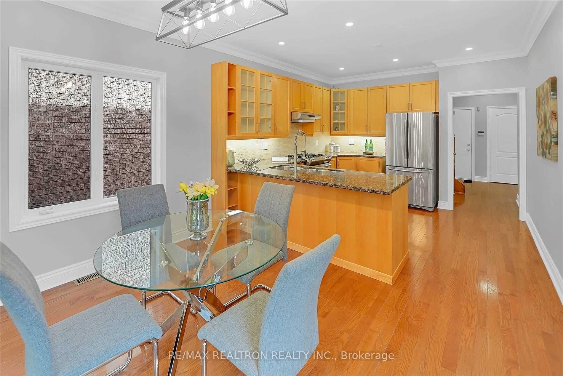 Photo 27 of 36 Marco Sgotto Avenue, Vaughan, Sonoma Heights — HOMEH