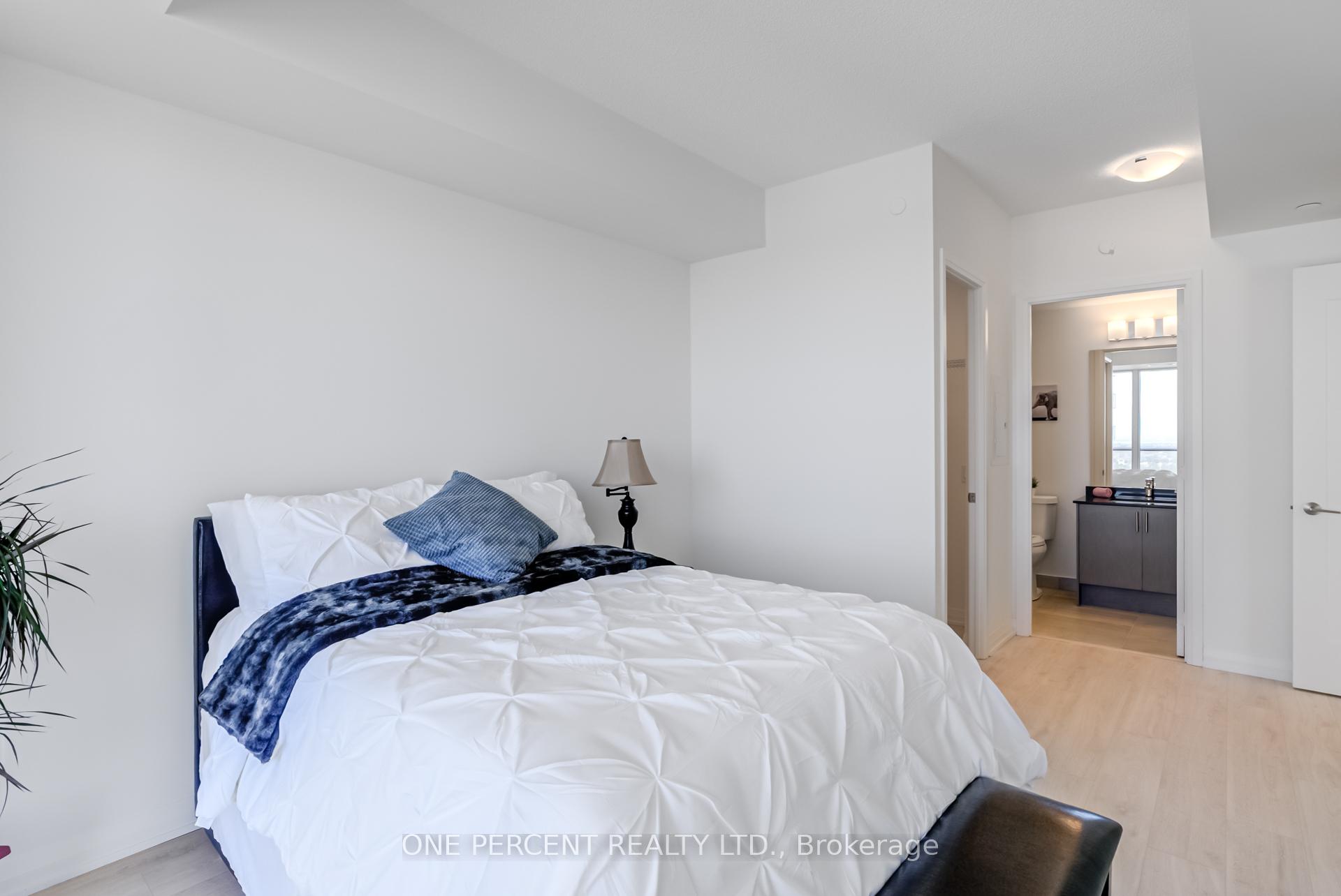 Photo 28 of Unit 1910, 8960 Jane Street, Vaughan, Vellore Village — HOMEH