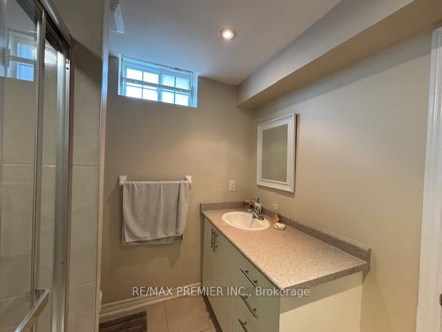 Photo 8 of Unit Basement, 168 Keystar Court, Vaughan, Vellore Village — HOMEH