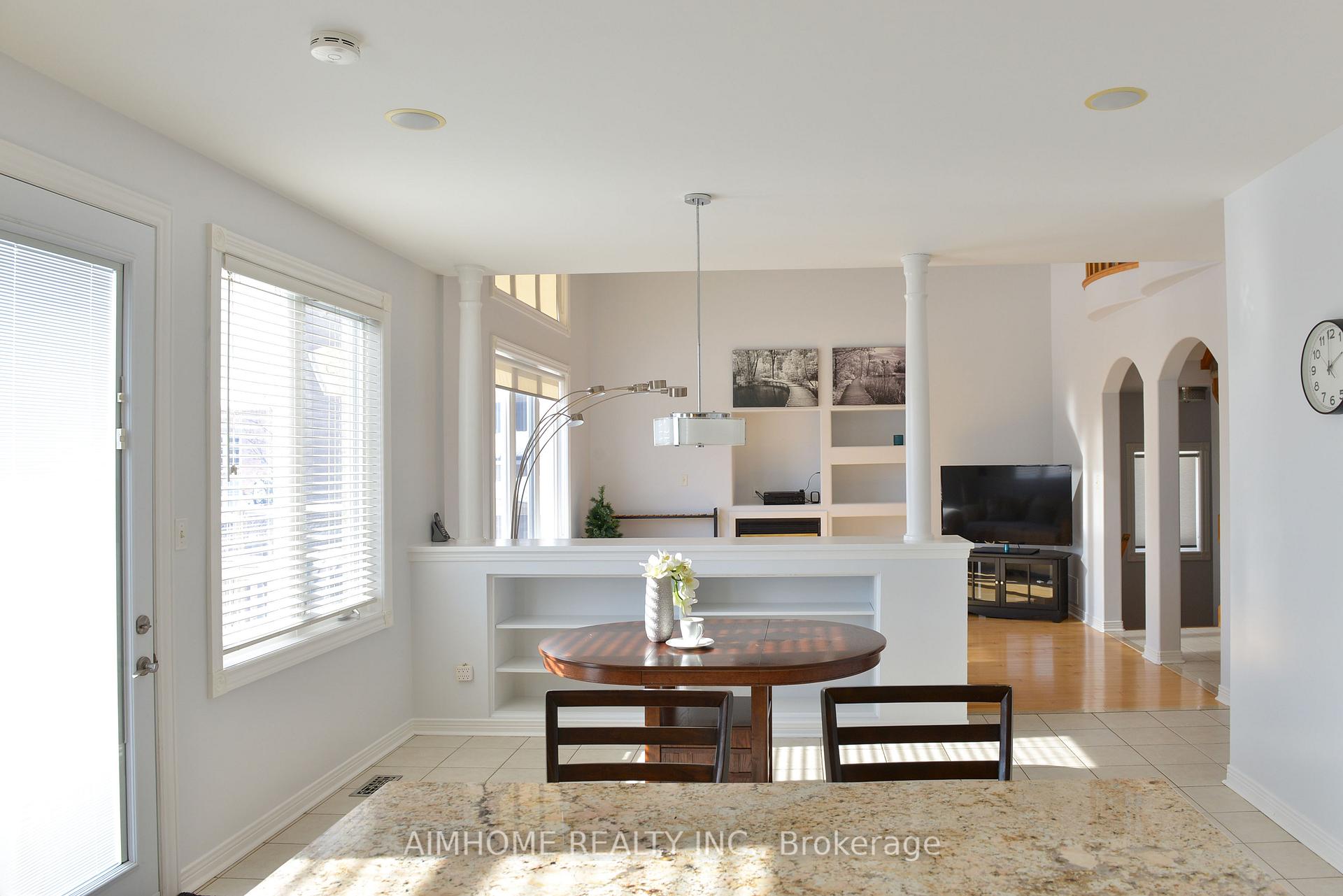 Photo 18 of 76 Burndenford Crescent, Markham, Unionville — HOMEH