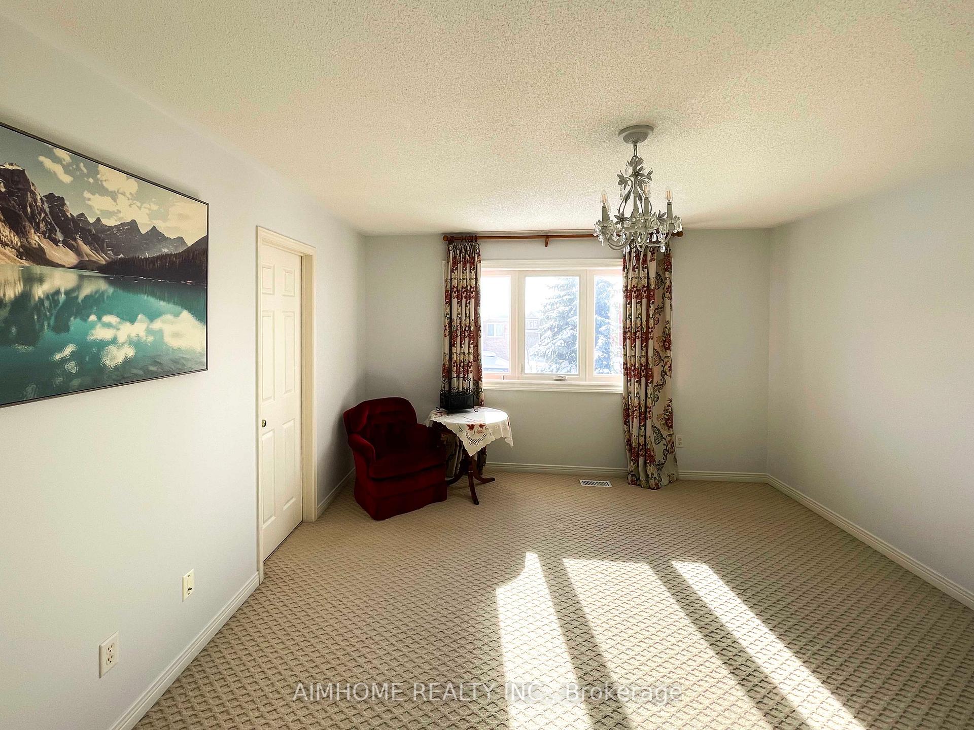 Photo 21 of 76 Burndenford Crescent, Markham, Unionville — HOMEH