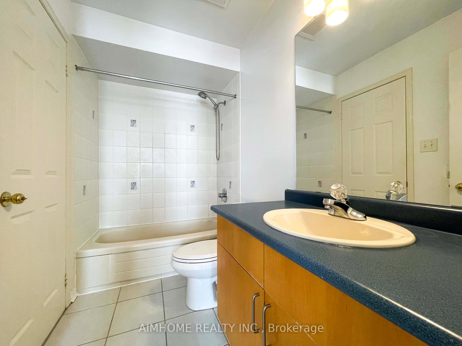 Photo 25 of 76 Burndenford Crescent, Markham, Unionville — HOMEH