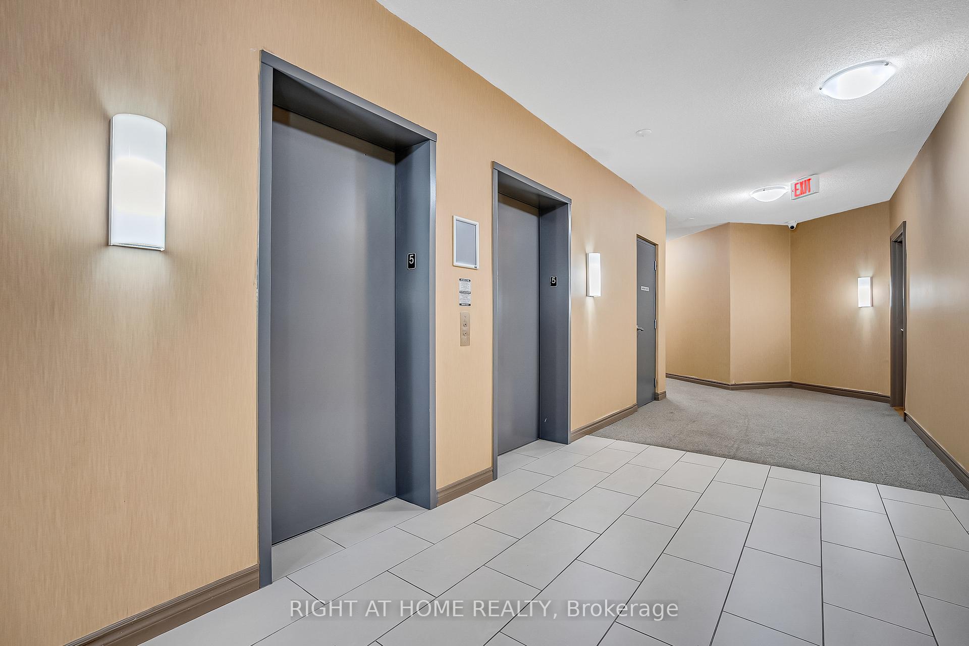 Photo 4 of Unit 508, 7730 Kipling Avenue, Vaughan, West Woodbridge — HOMEH